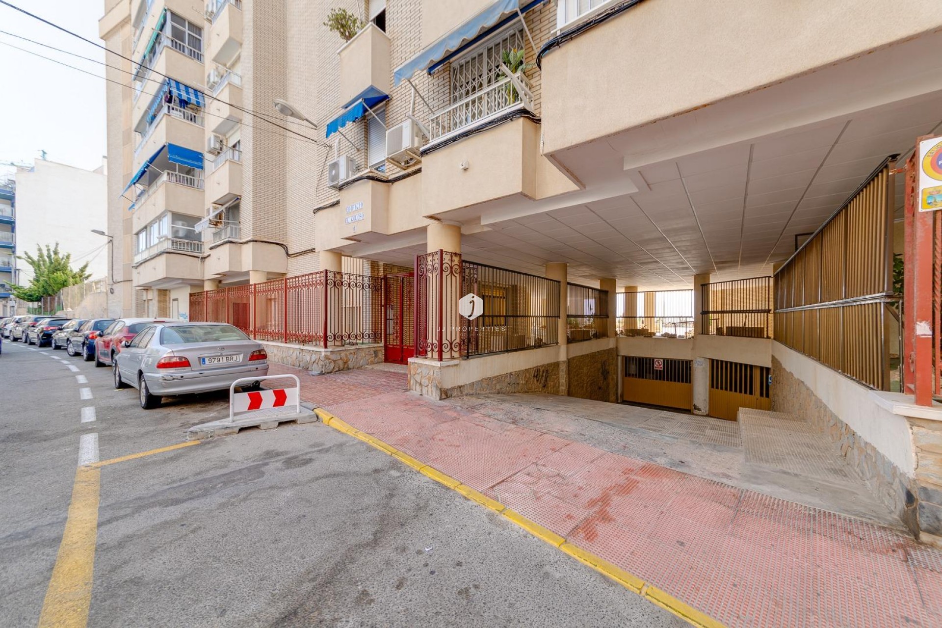 Resale - Apartment / flat -
Torrevieja - Centro