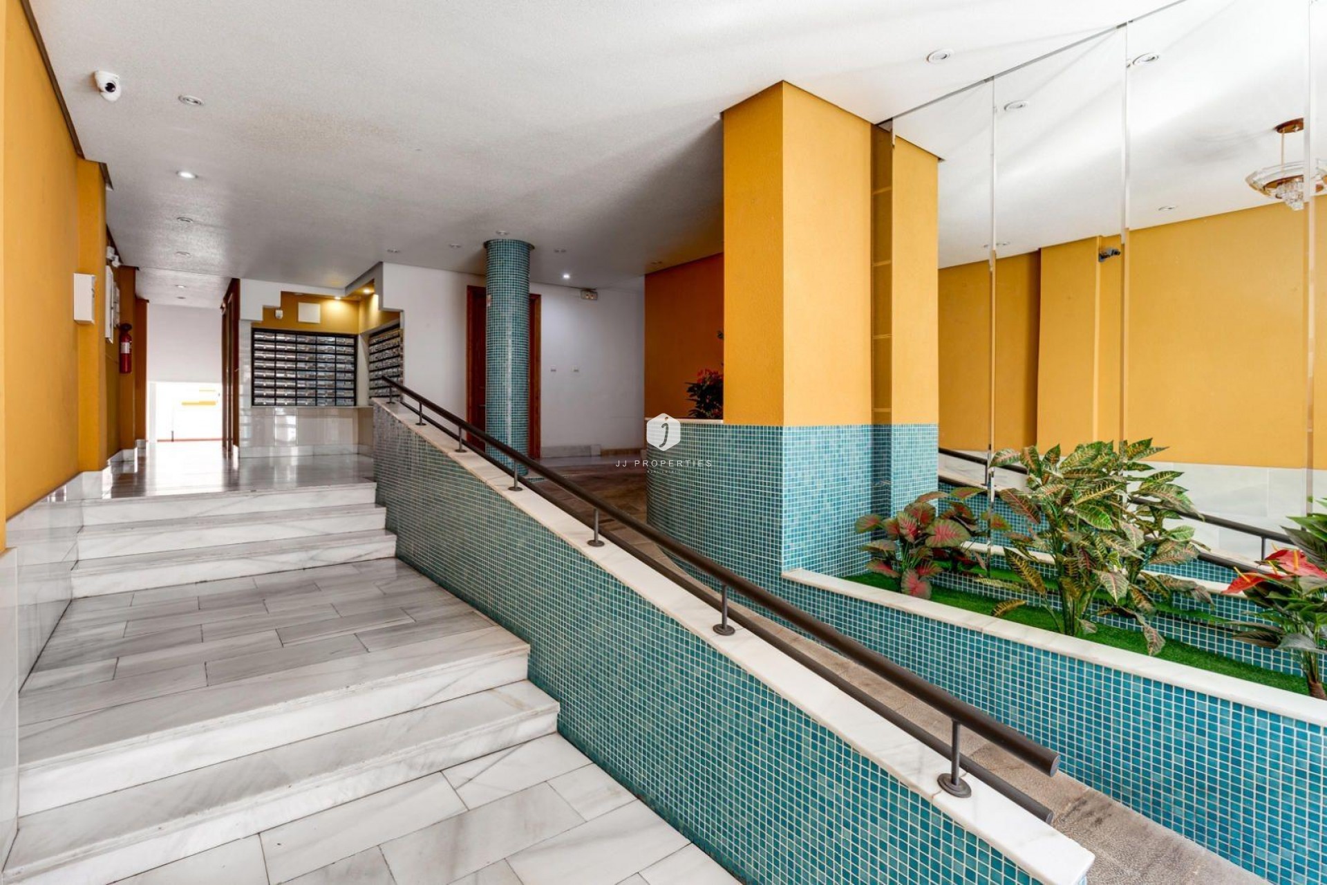 Resale - Apartment / flat -
Torrevieja - Centro