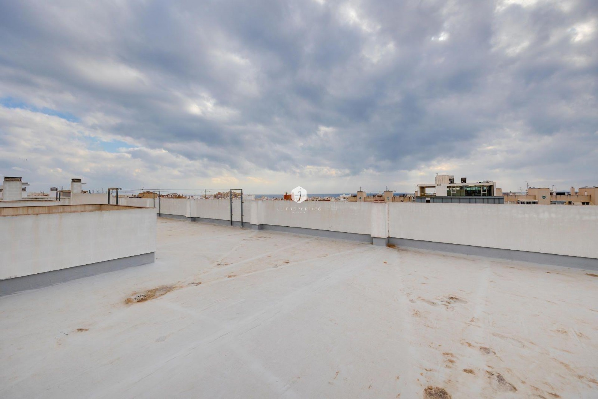 Resale - Apartment / flat -
Torrevieja - Centro