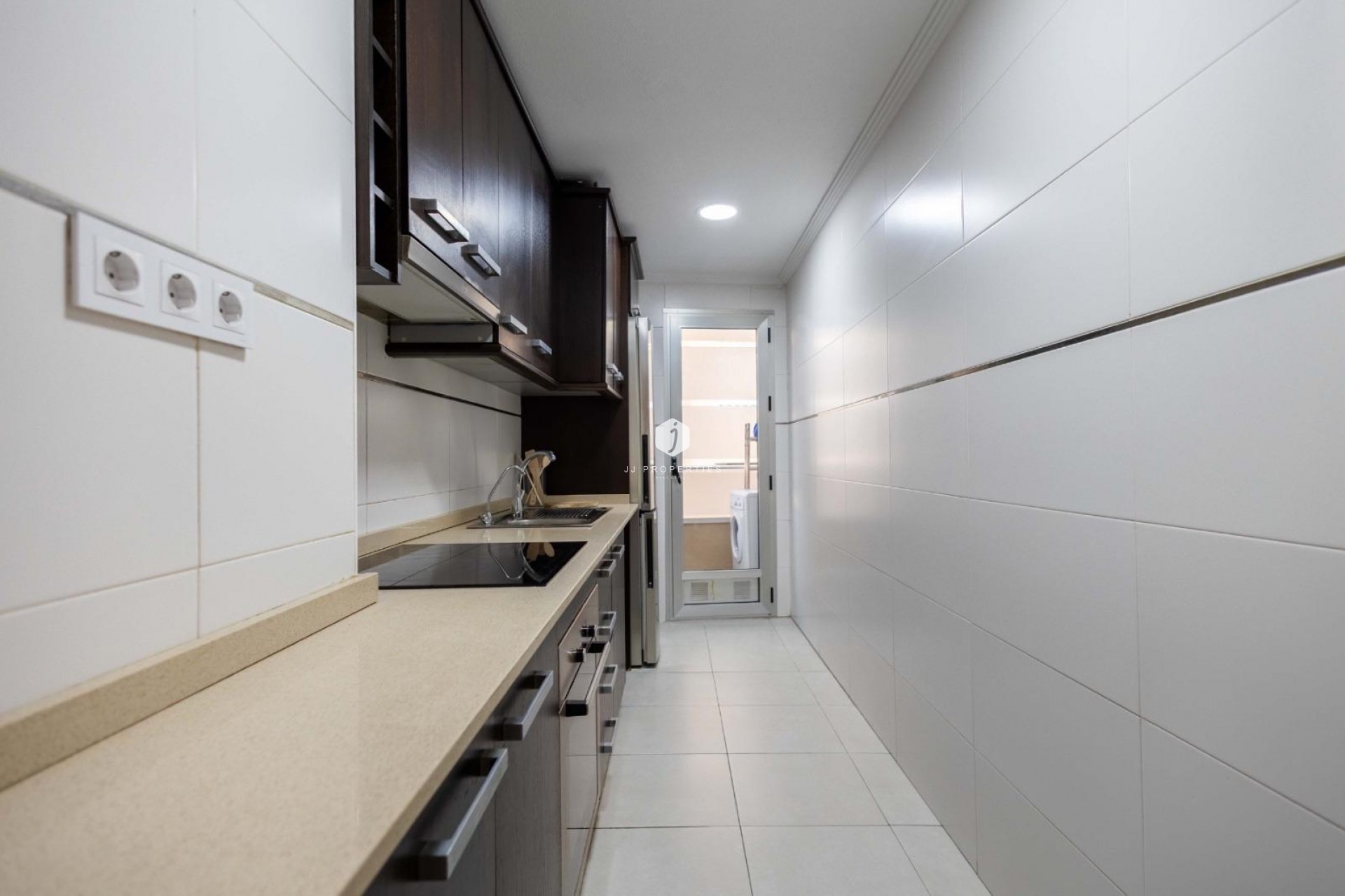 Resale - Apartment / flat -
Torrevieja - Centro