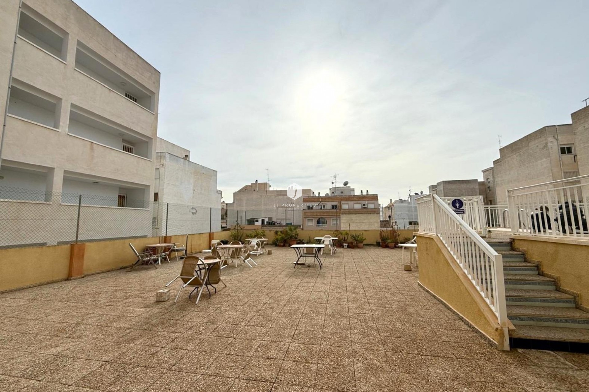 Resale - Apartment / flat -
Torrevieja - Centro