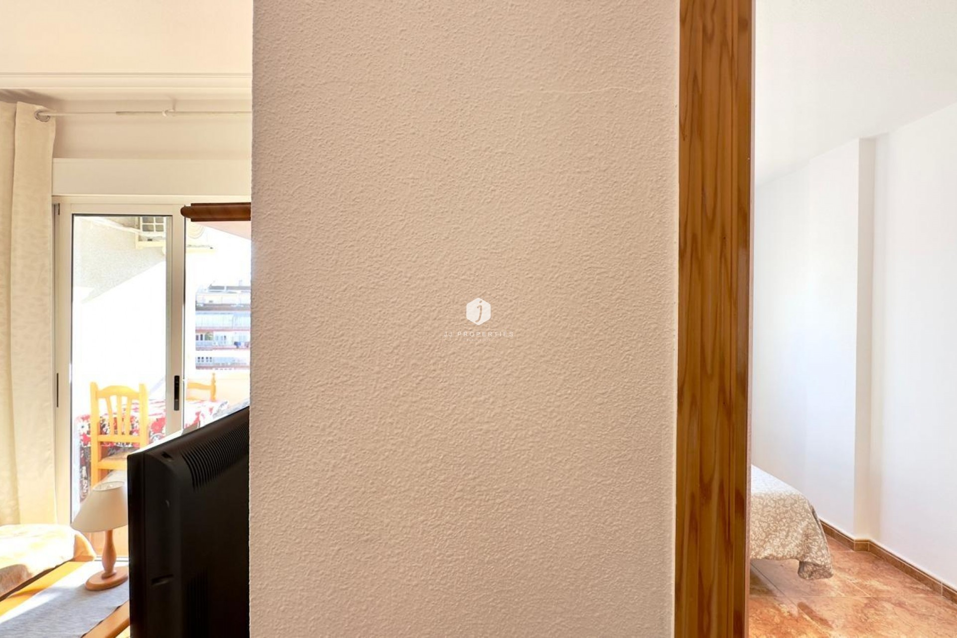 Resale - Apartment / flat -
Torrevieja - Centro