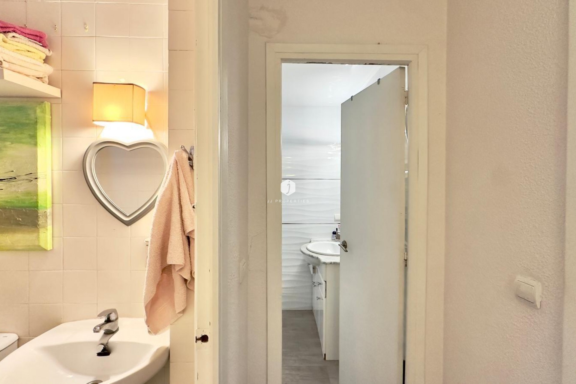 Resale - Apartment / flat -
Torrevieja - Centro