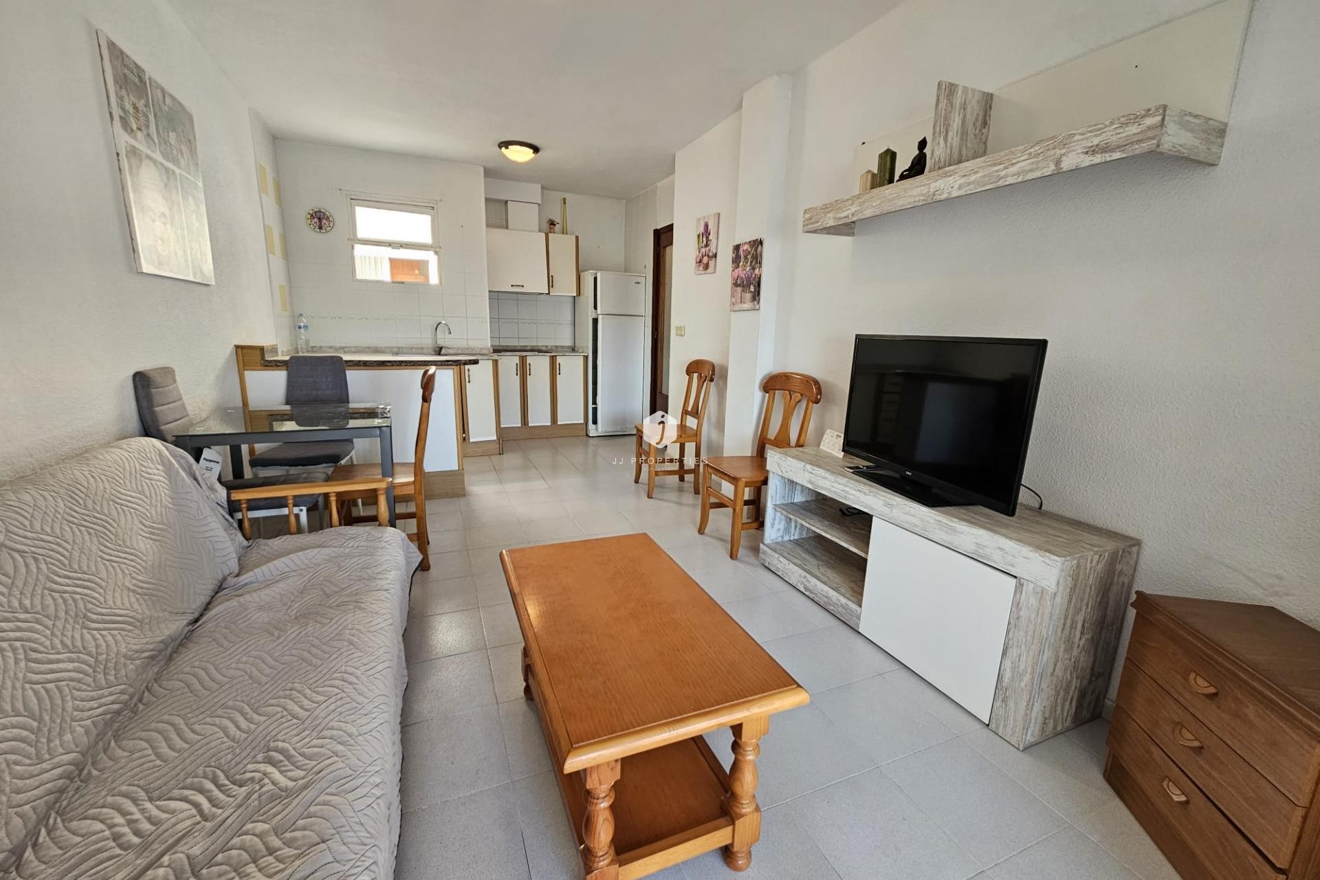 Resale - Apartment / flat -
Torrevieja - Centro