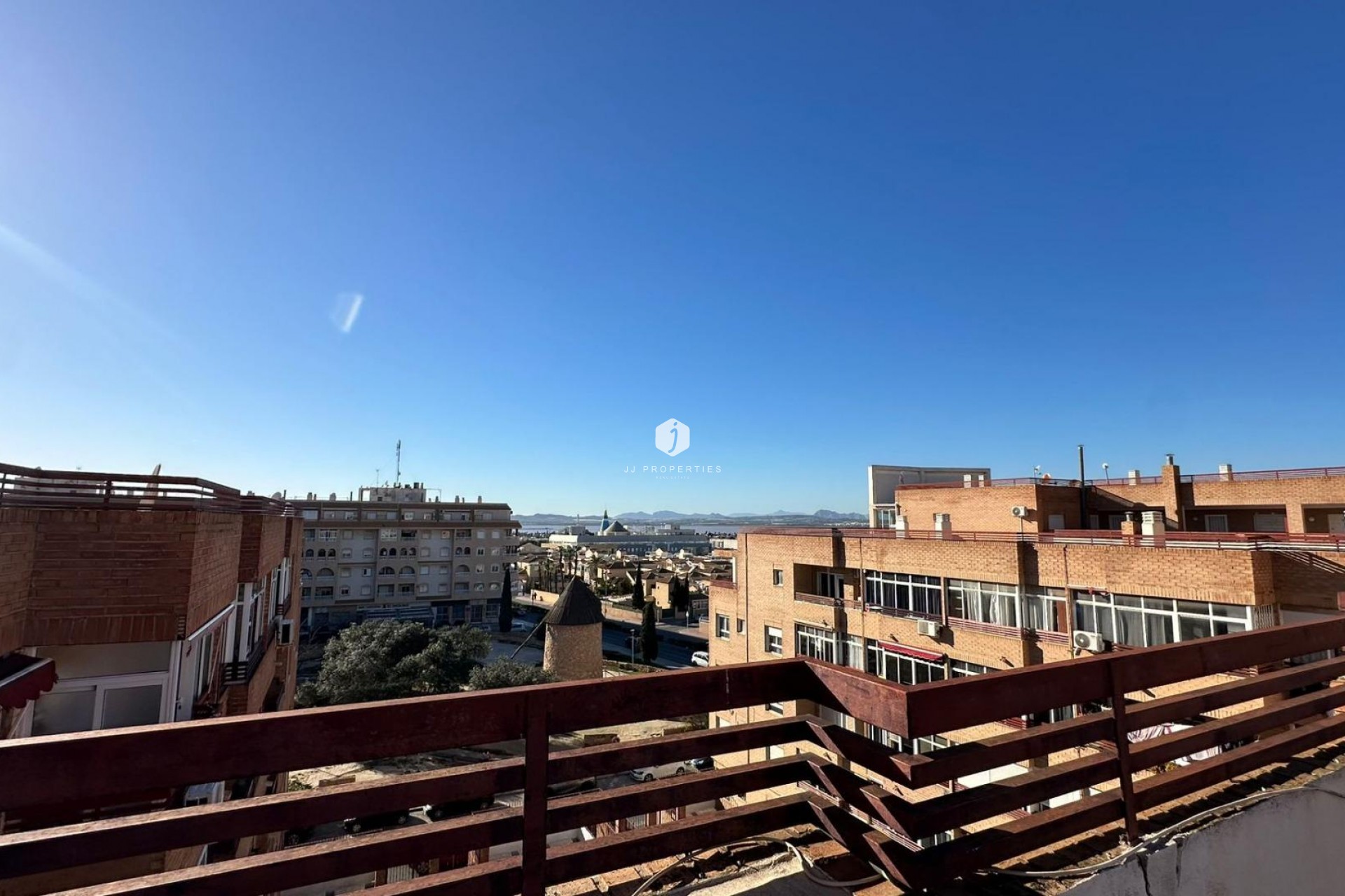 Resale - Apartment / flat -
Torrevieja - Centro