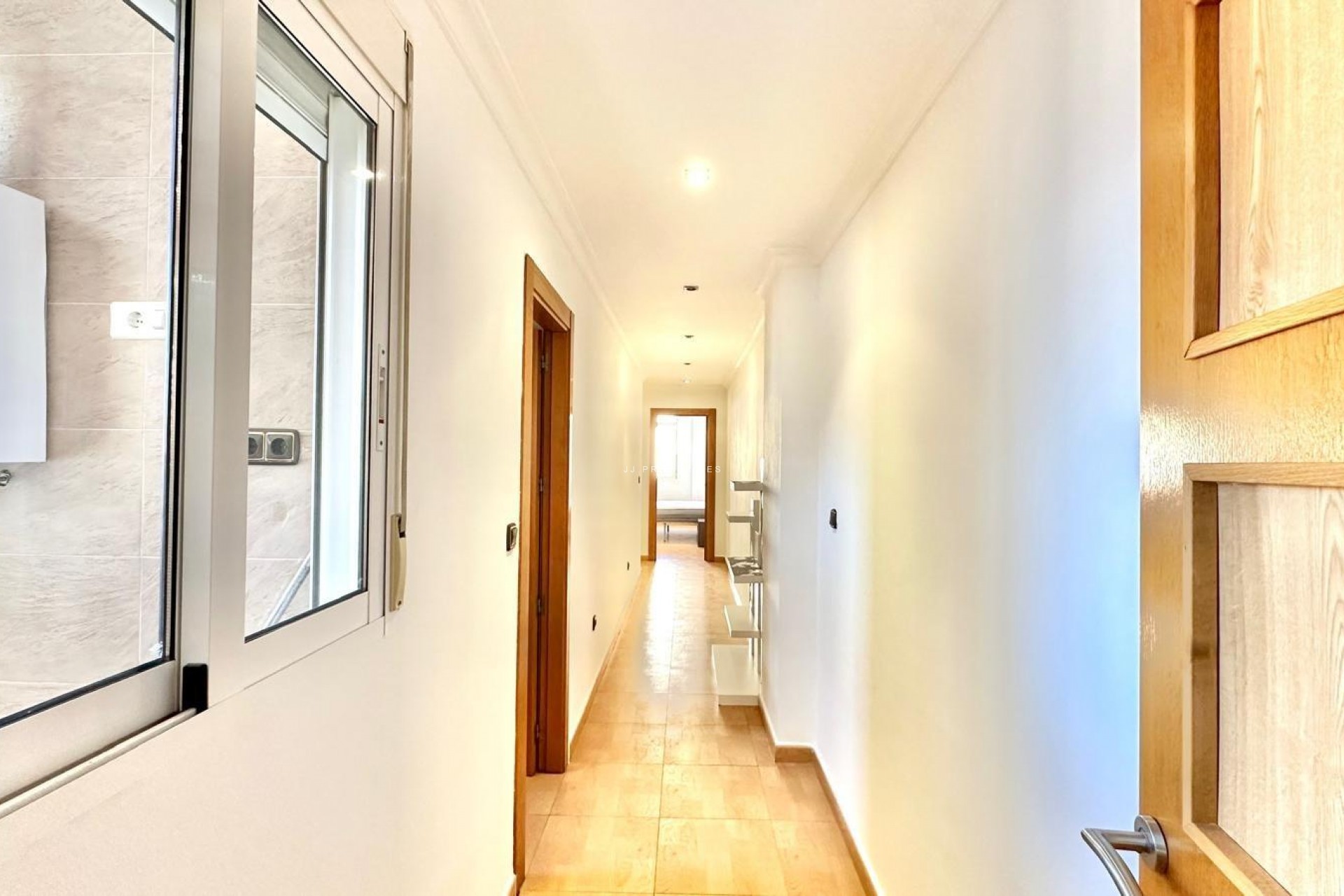 Resale - Apartment / flat -
Torrevieja - Centro