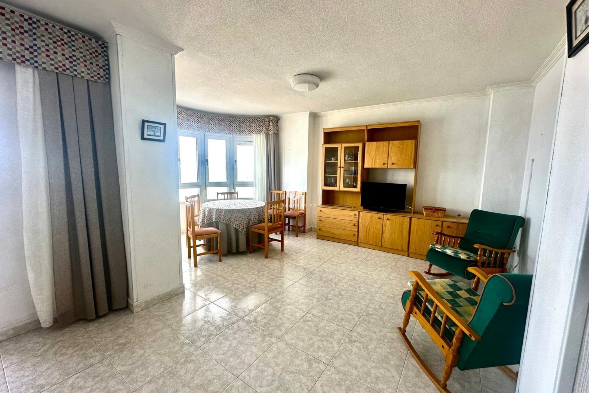 Resale - Apartment / flat -
Torrevieja - Centro