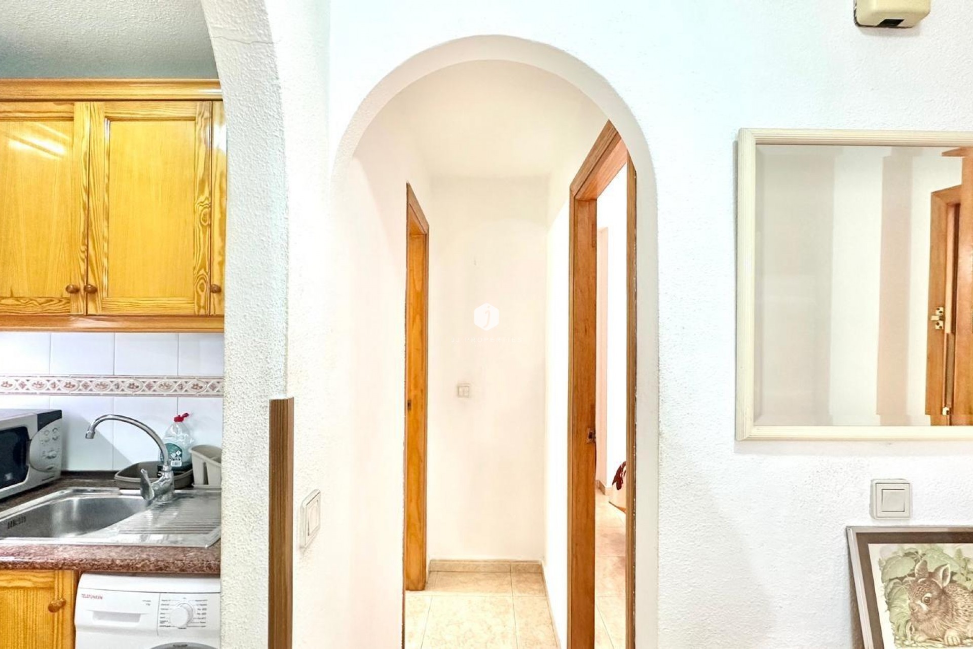 Resale - Apartment / flat -
Torrevieja - Centro