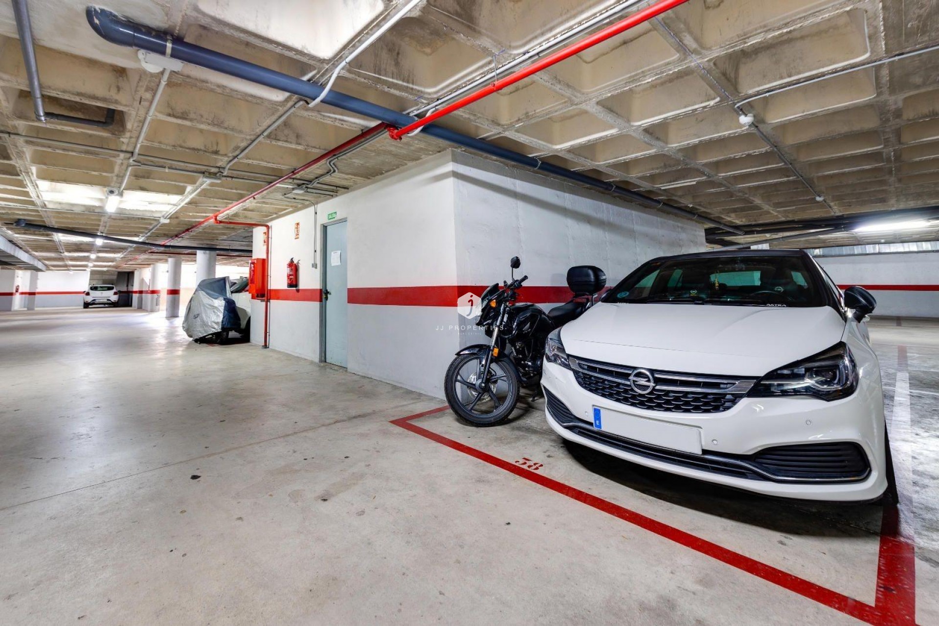 Resale - Apartment / flat -
Torrevieja - Centro