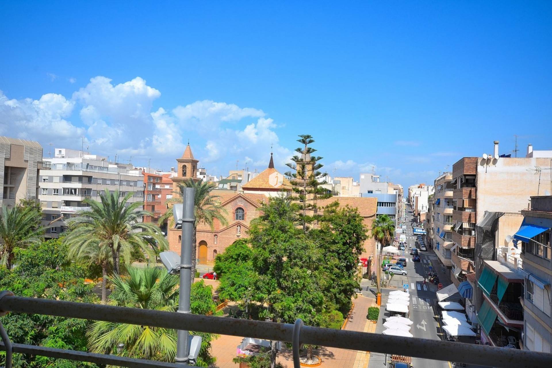 Resale - Apartment / flat -
Torrevieja - Centro
