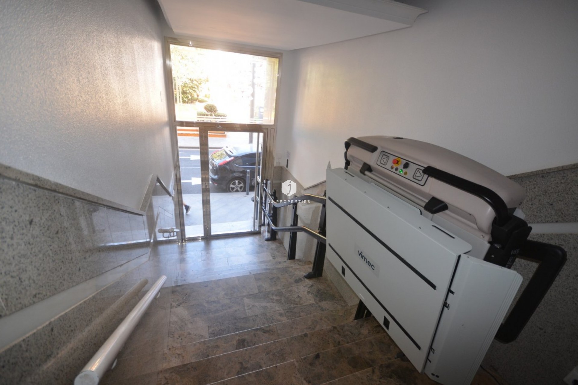 Resale - Apartment / flat -
Torrevieja - Centro