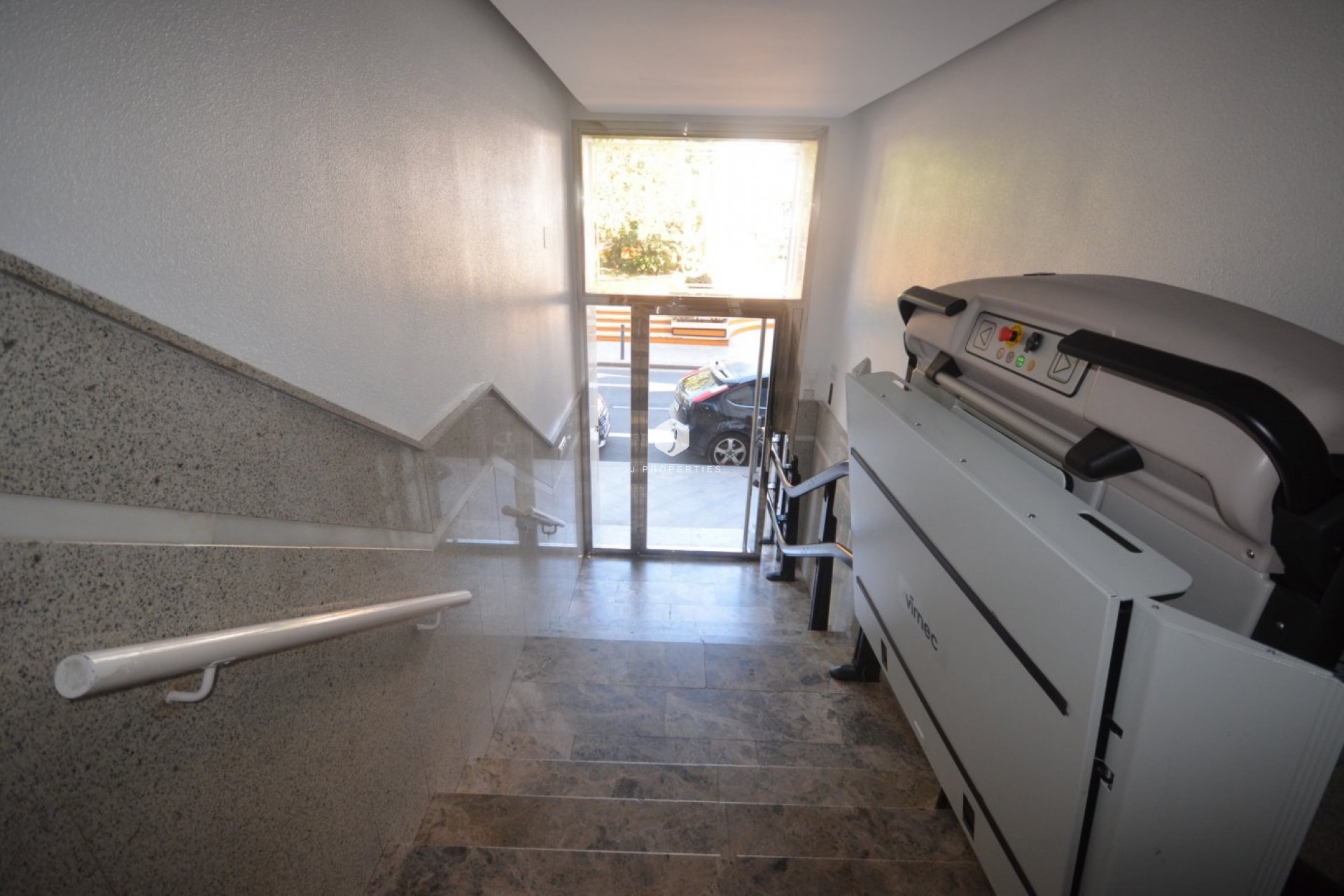 Resale - Apartment / flat -
Torrevieja - Centro