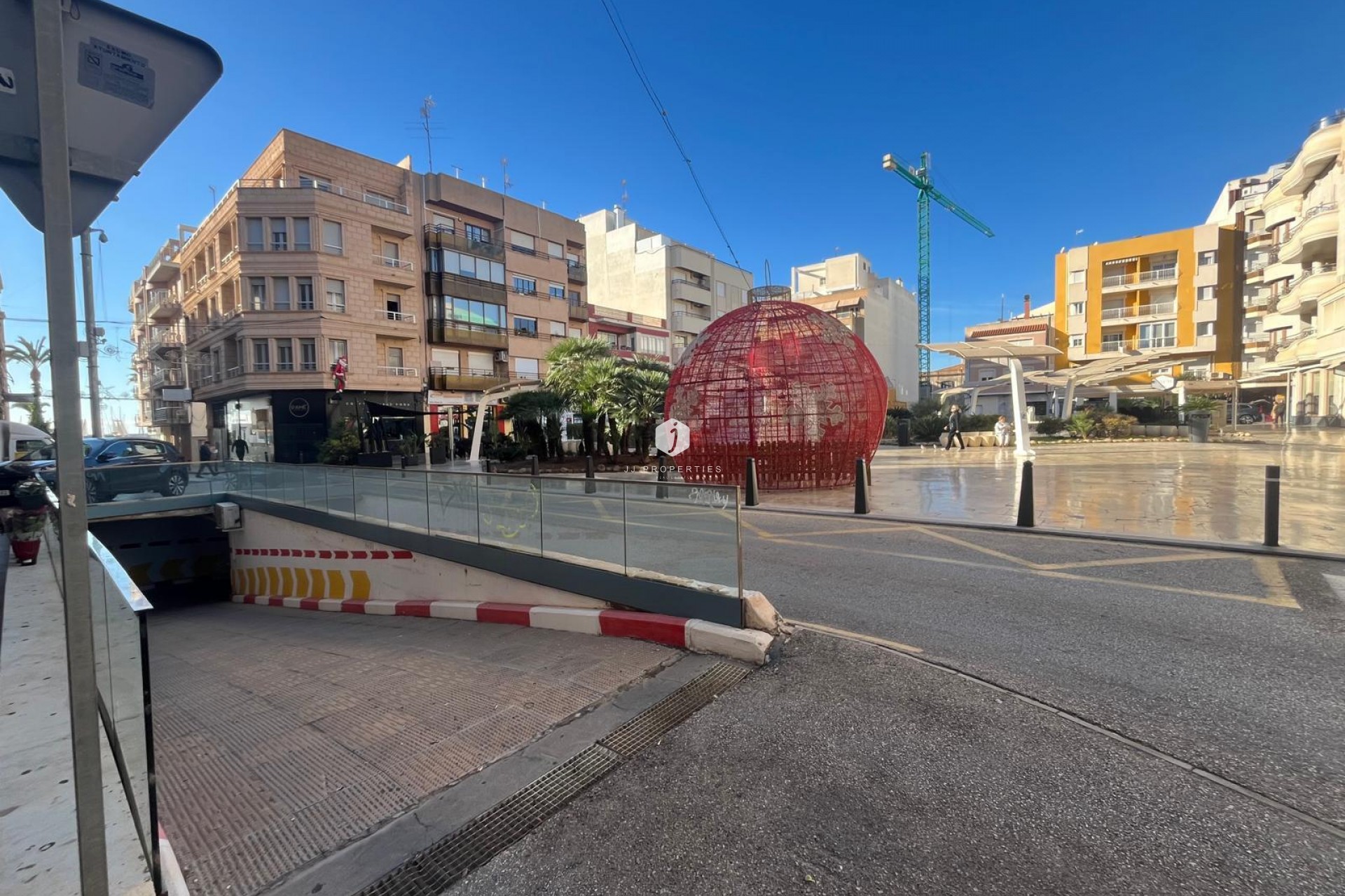 Resale - Apartment / flat -
Torrevieja - Centro