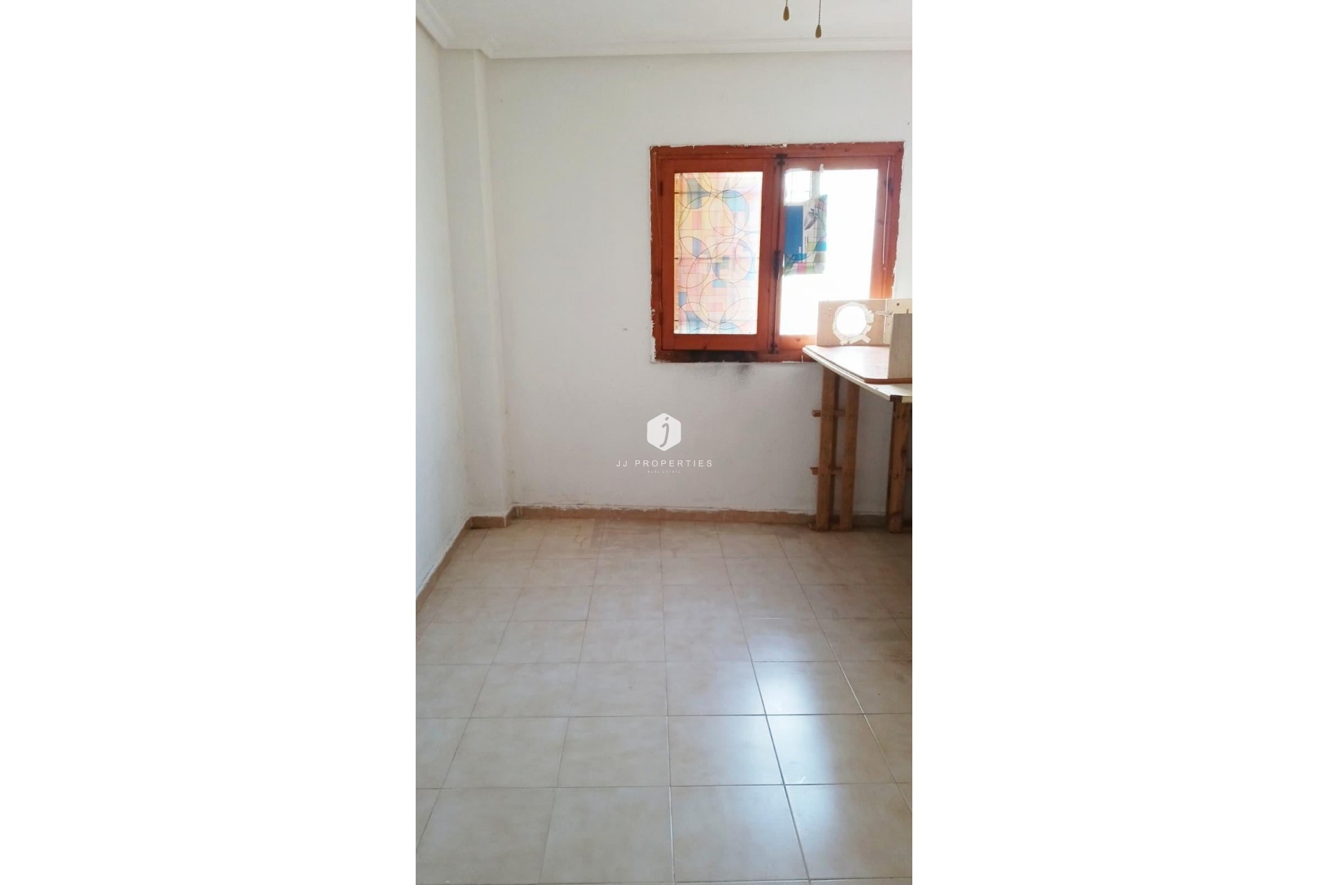 Resale - Apartment / flat -
Torrevieja - Centro
