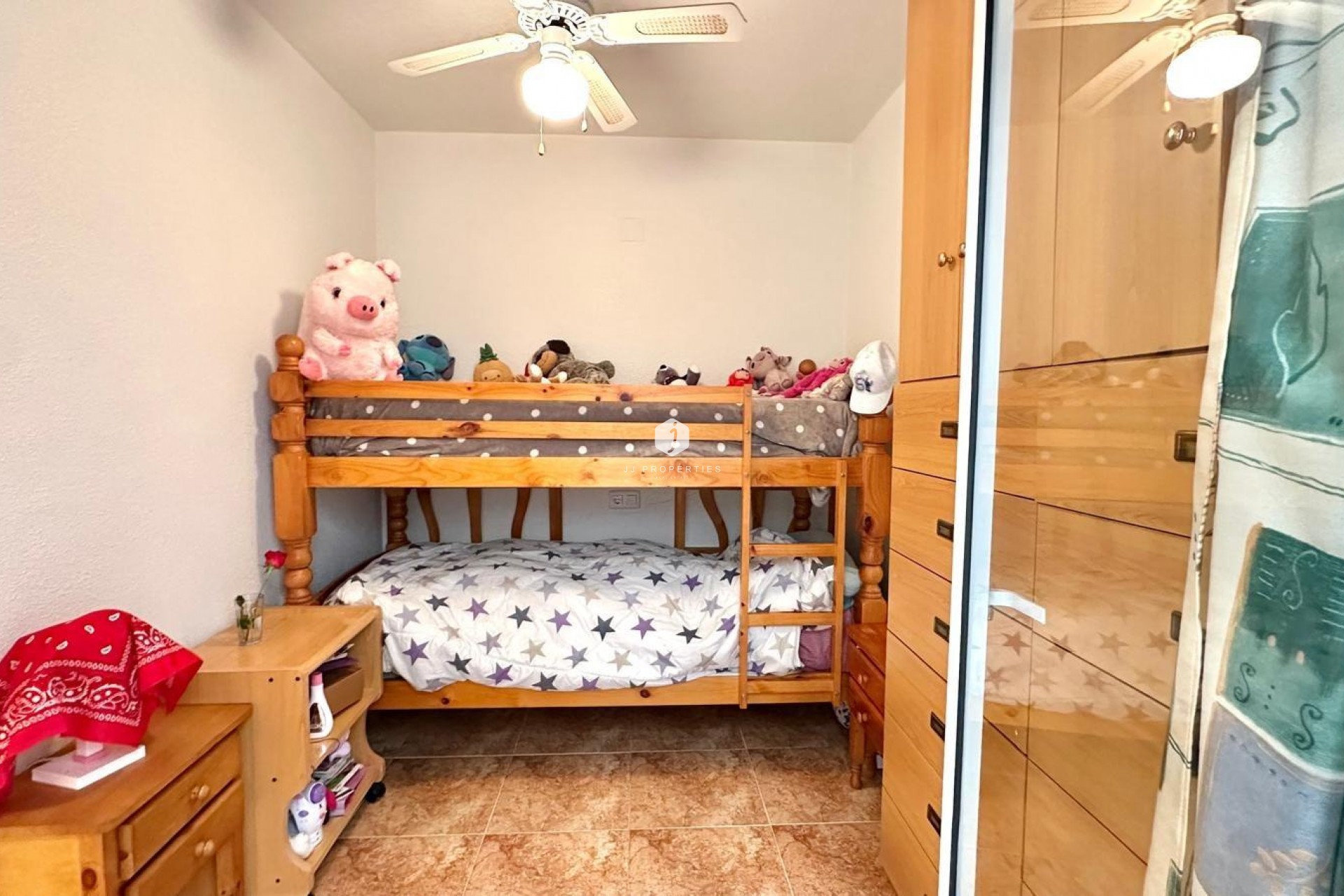 Resale - Apartment / flat -
Torrevieja - Centro