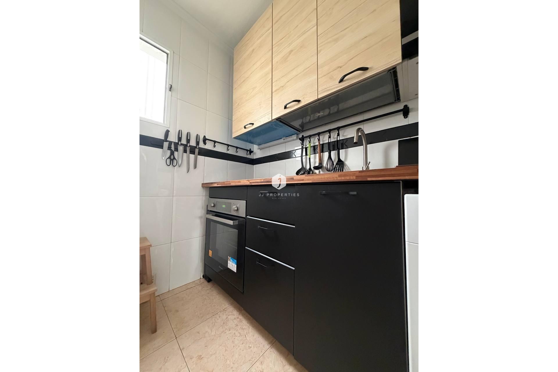 Resale - Apartment / flat -
Torrevieja - Centro