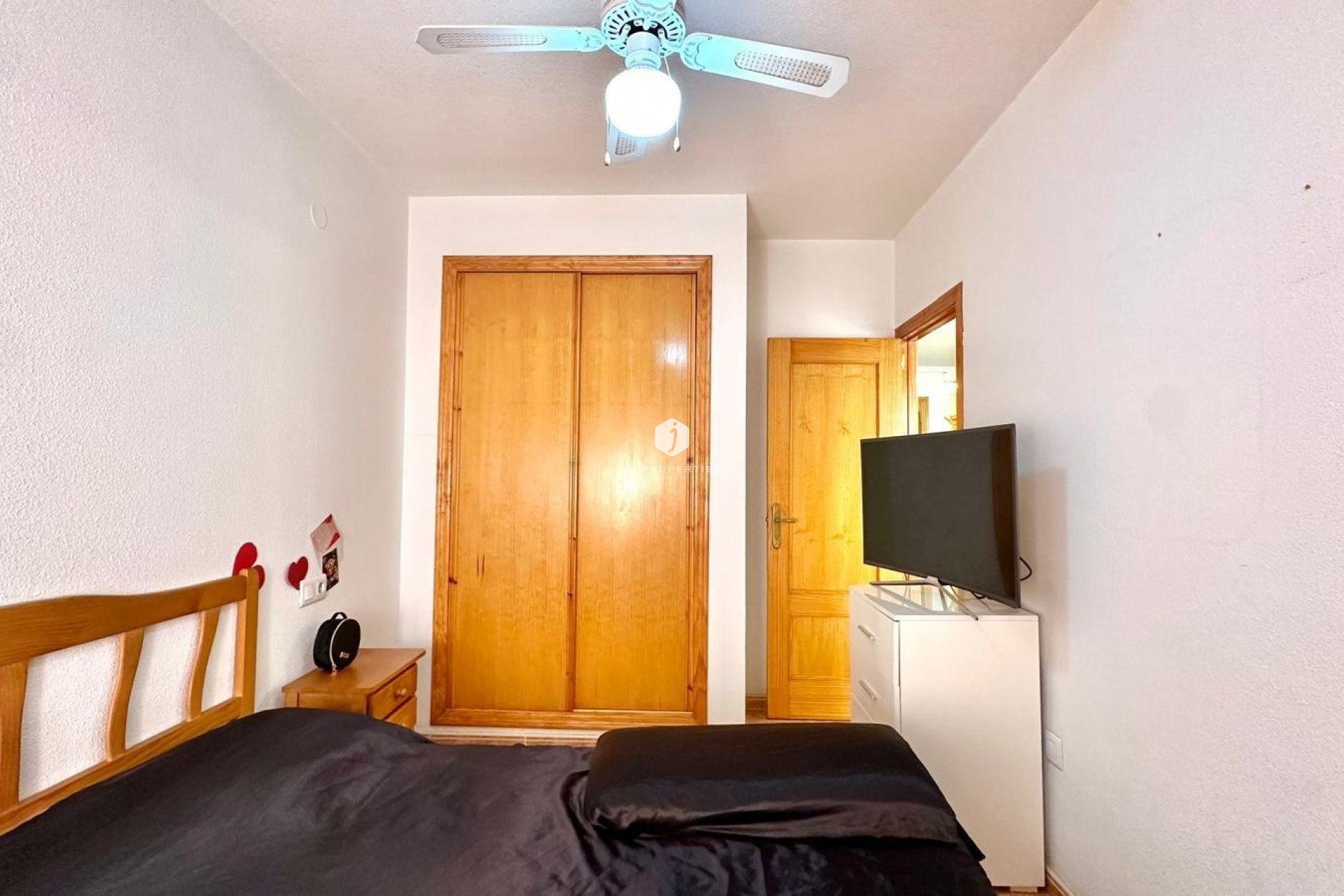 Resale - Apartment / flat -
Torrevieja - Centro