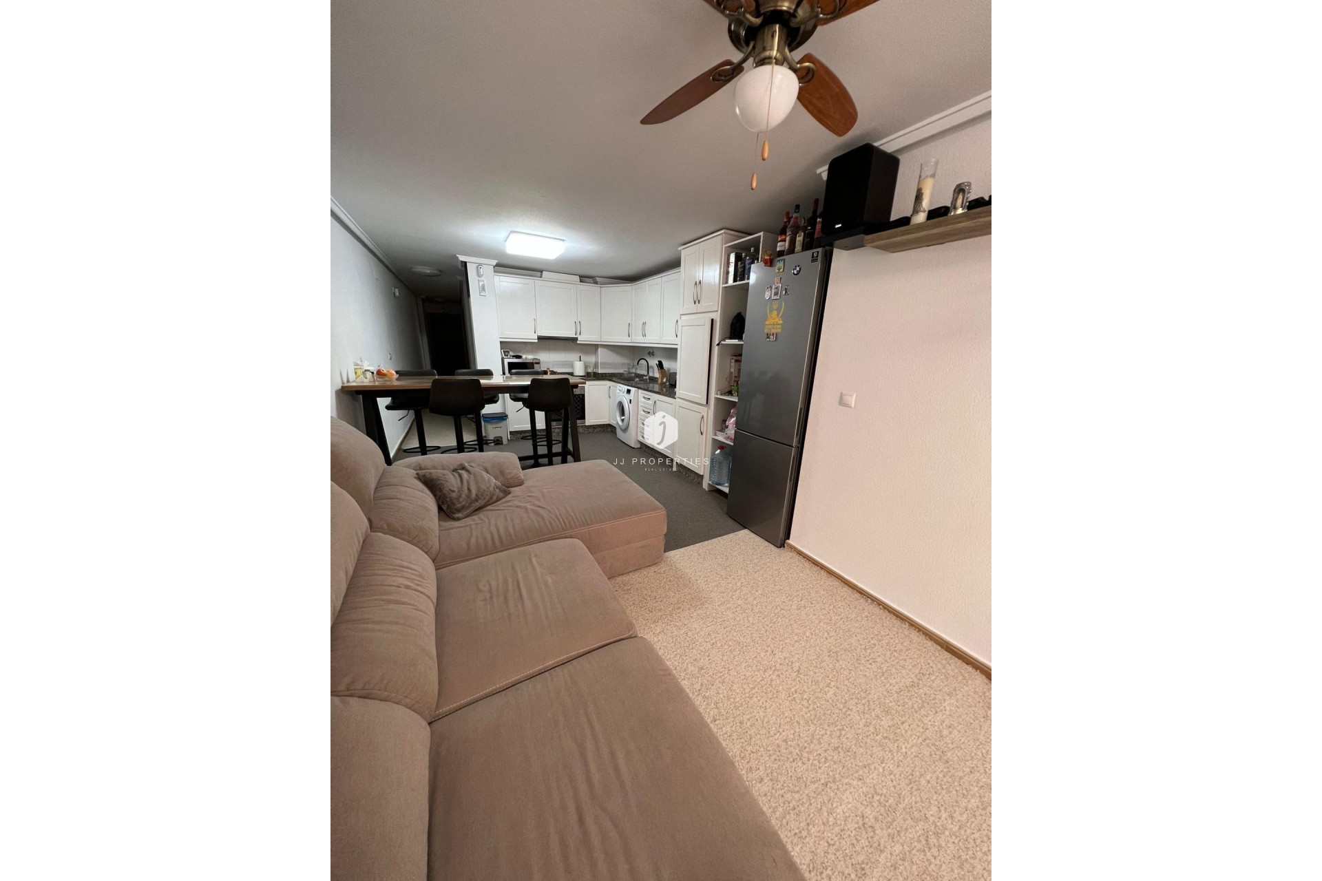 Resale - Apartment / flat -
Torrevieja - Centro