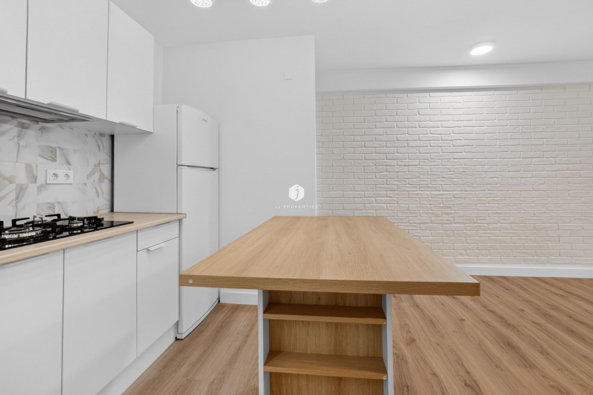 Resale - Apartment / flat -
Torrevieja - Centro