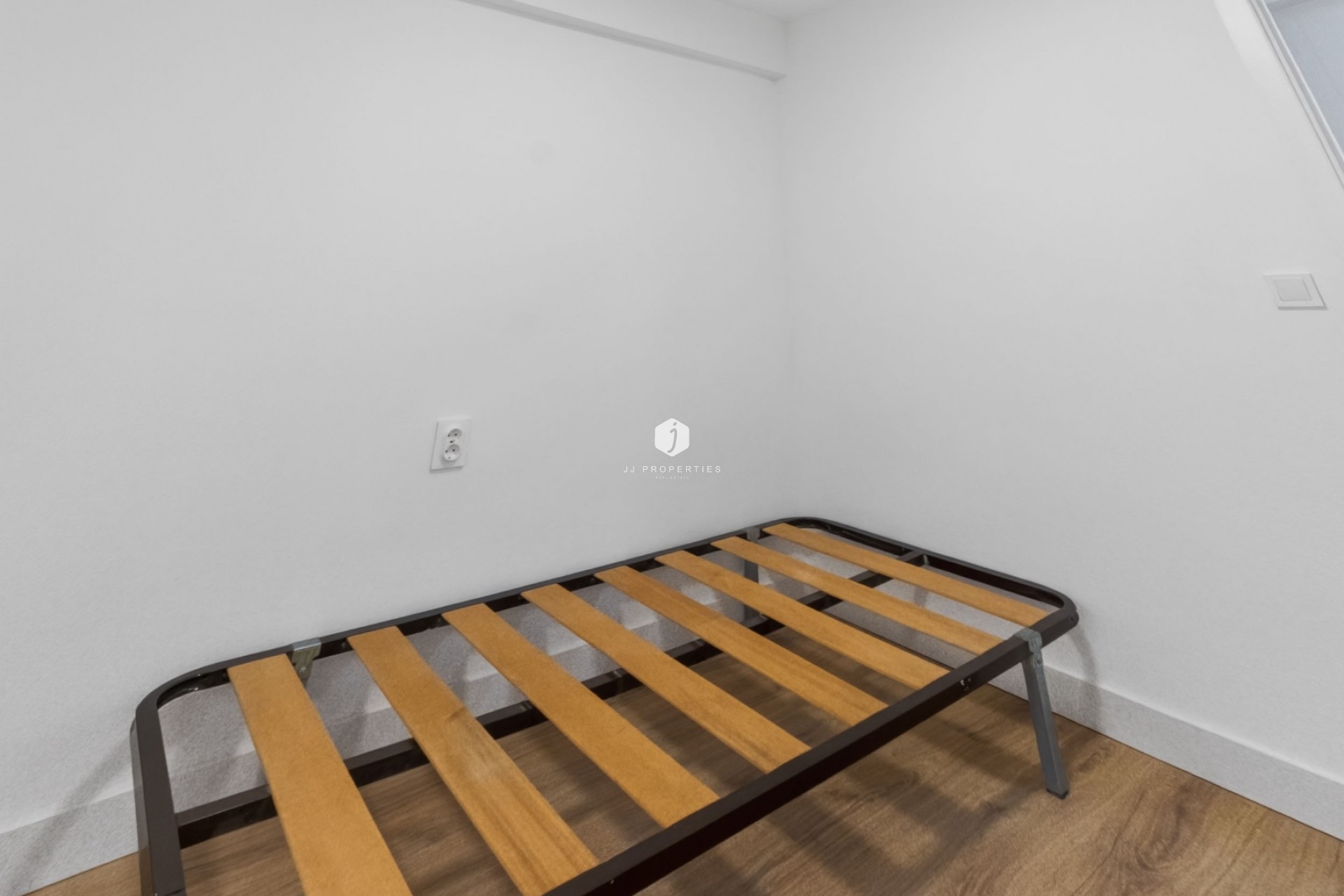 Resale - Apartment / flat -
Torrevieja - Centro