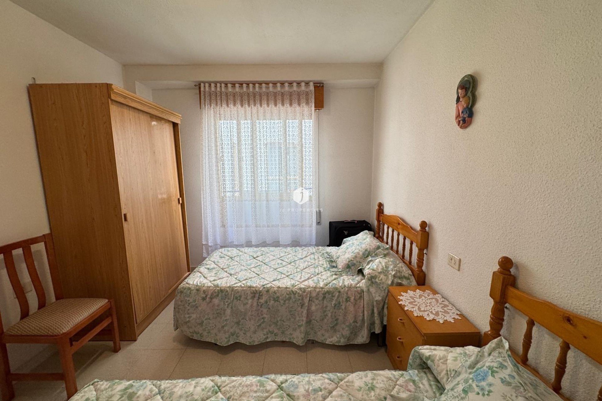 Resale - Apartment / flat -
Torrevieja - Centro