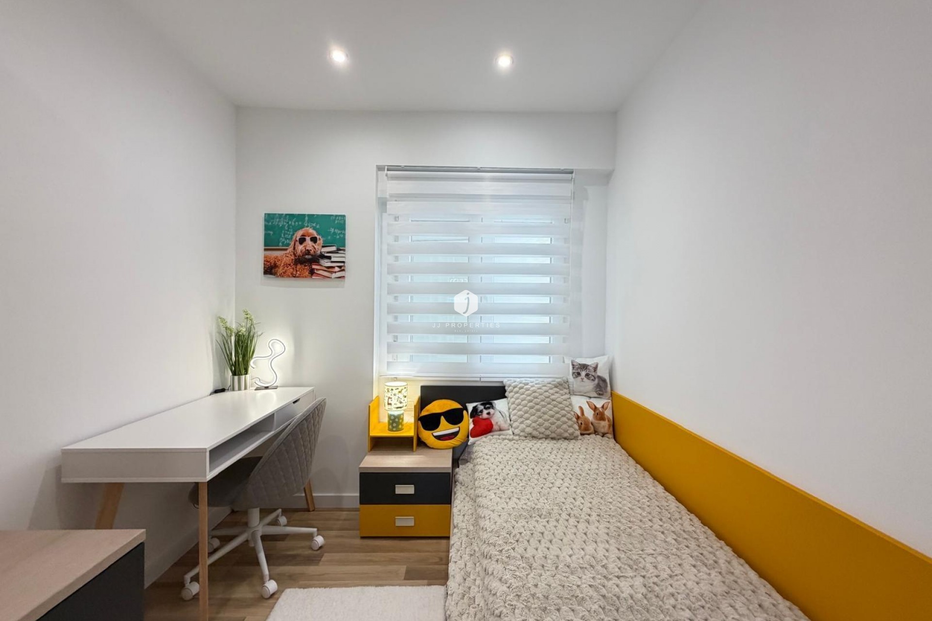 Resale - Apartment / flat -
Torrevieja - Centro