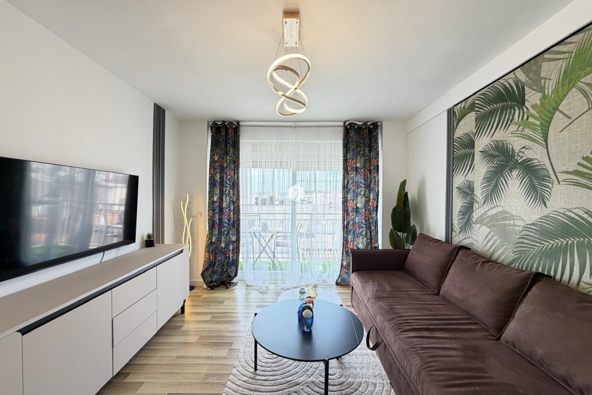 Resale - Apartment / flat -
Torrevieja - Centro