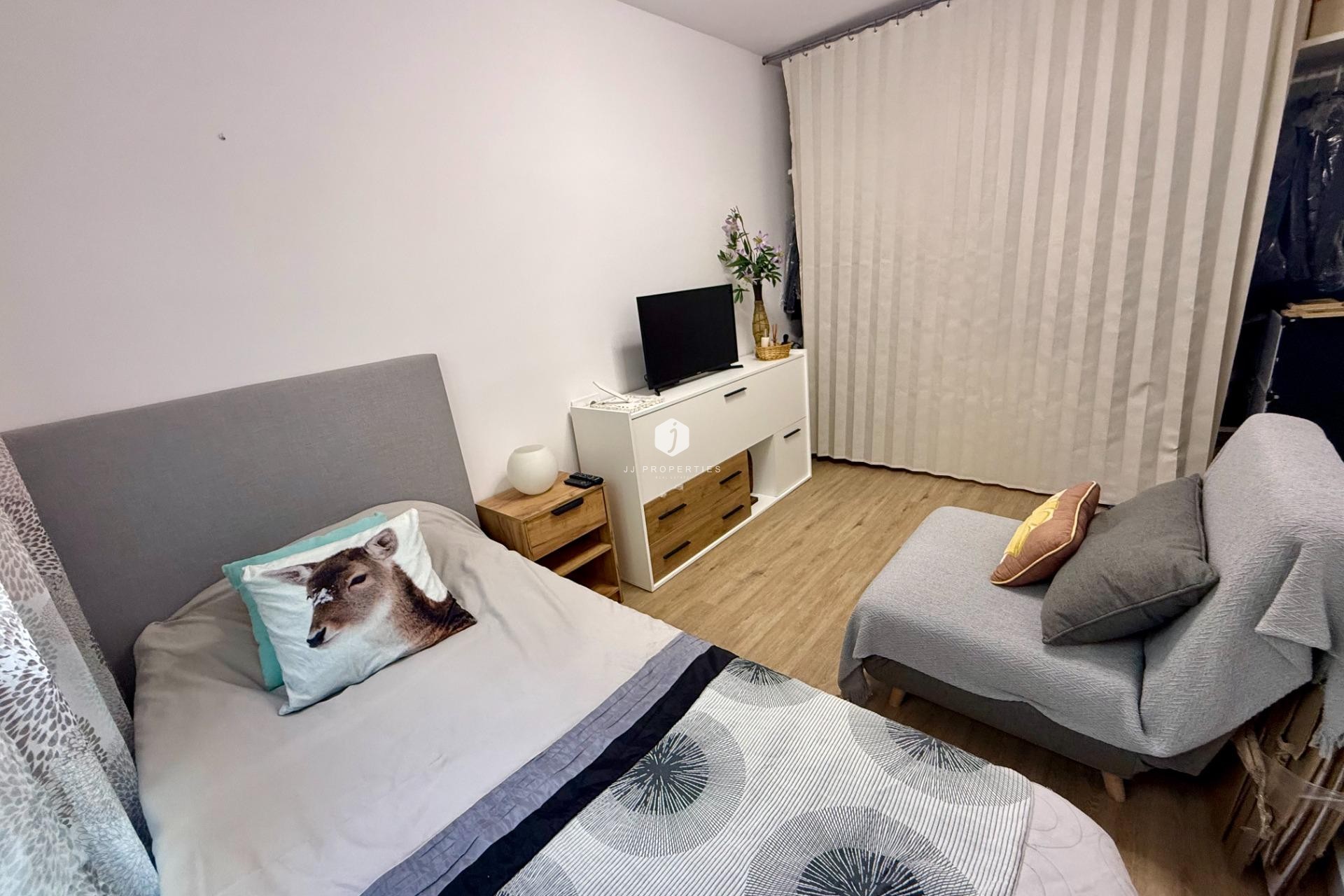 Resale - Apartment / flat -
Torrevieja - Centro