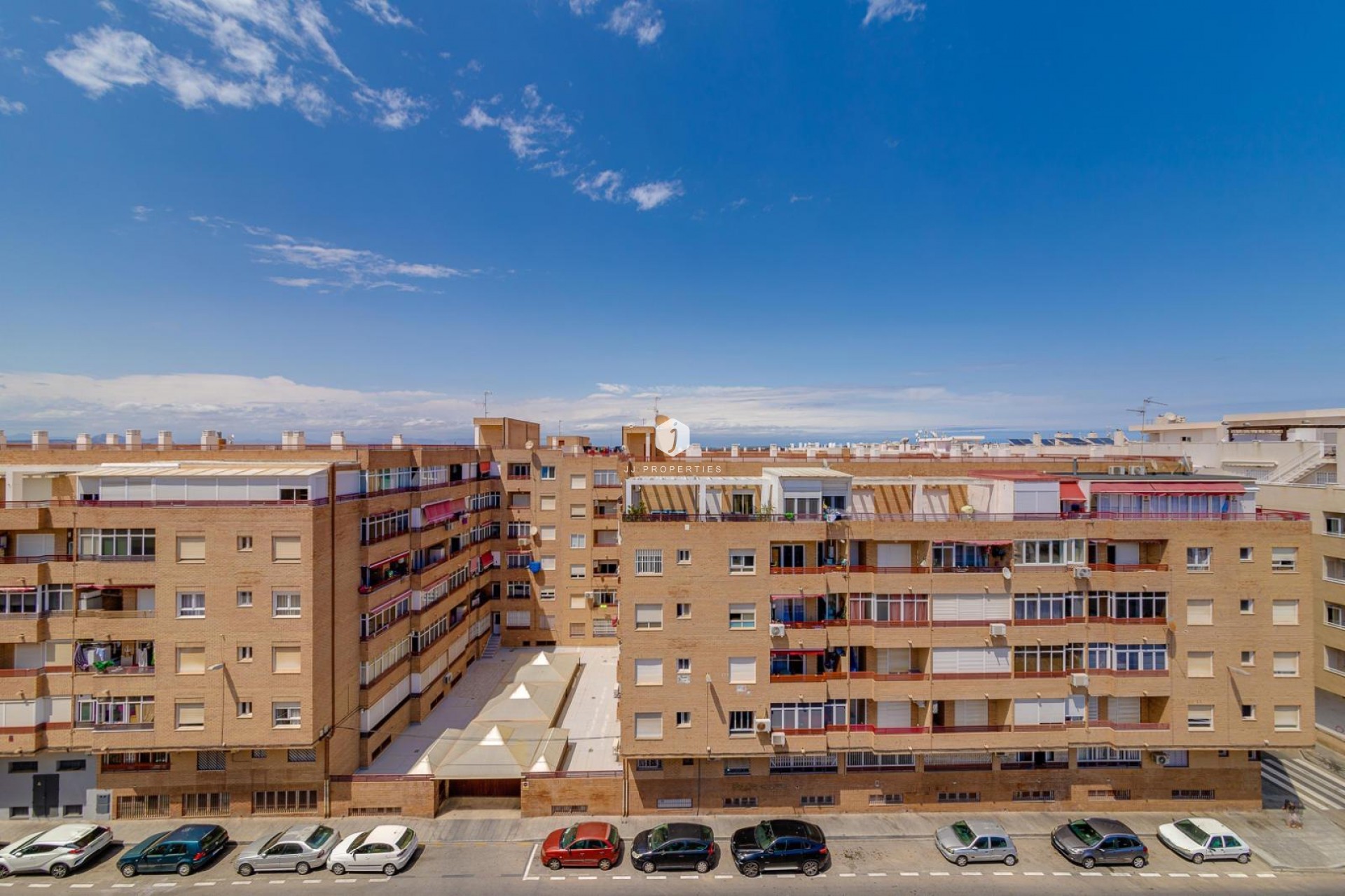 Resale - Apartment / flat -
Torrevieja - Centro