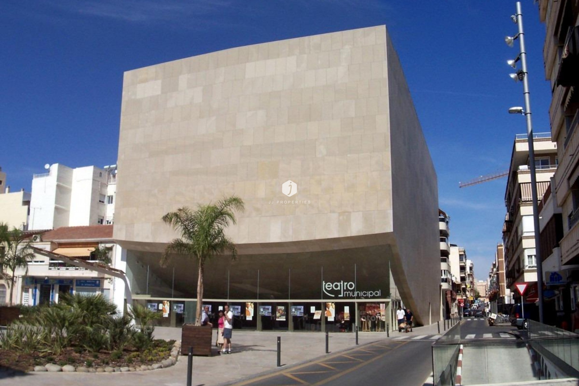 Resale - Apartment / flat -
Torrevieja - Centro