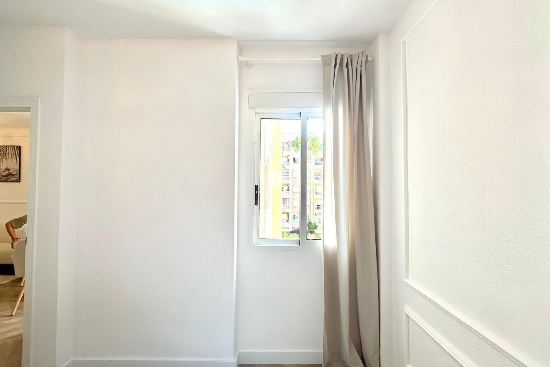 Resale - Apartment / flat -
Torrevieja - Centro