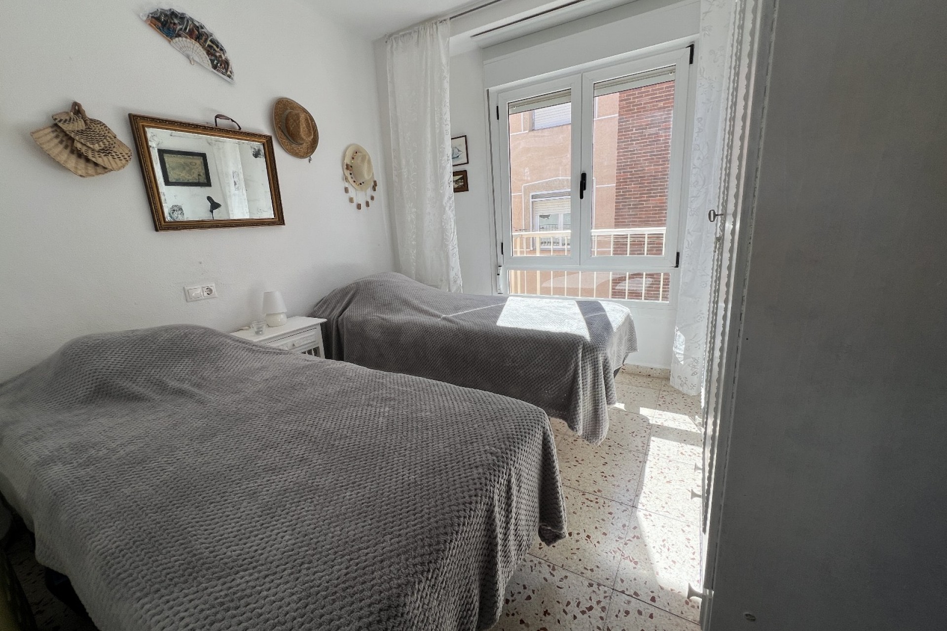 Resale - Apartment / flat -
Torrevieja - Costa Blanca