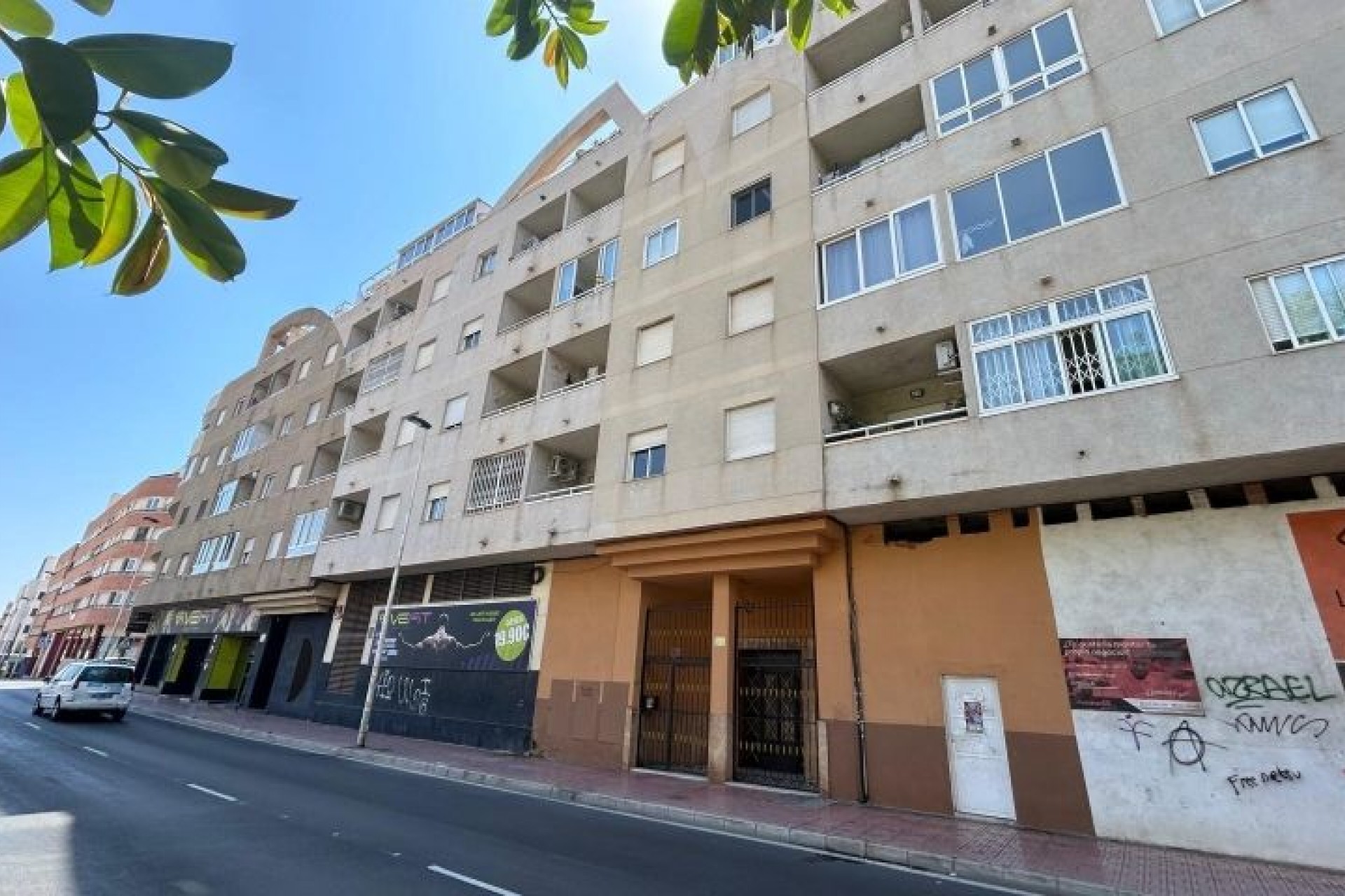 Resale - Apartment / flat -
Torrevieja - Costa Blanca