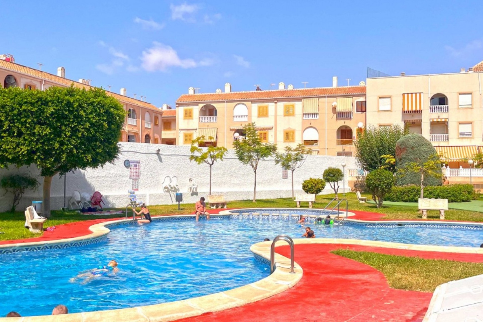 Resale - Apartment / flat -
Torrevieja - Costa Blanca