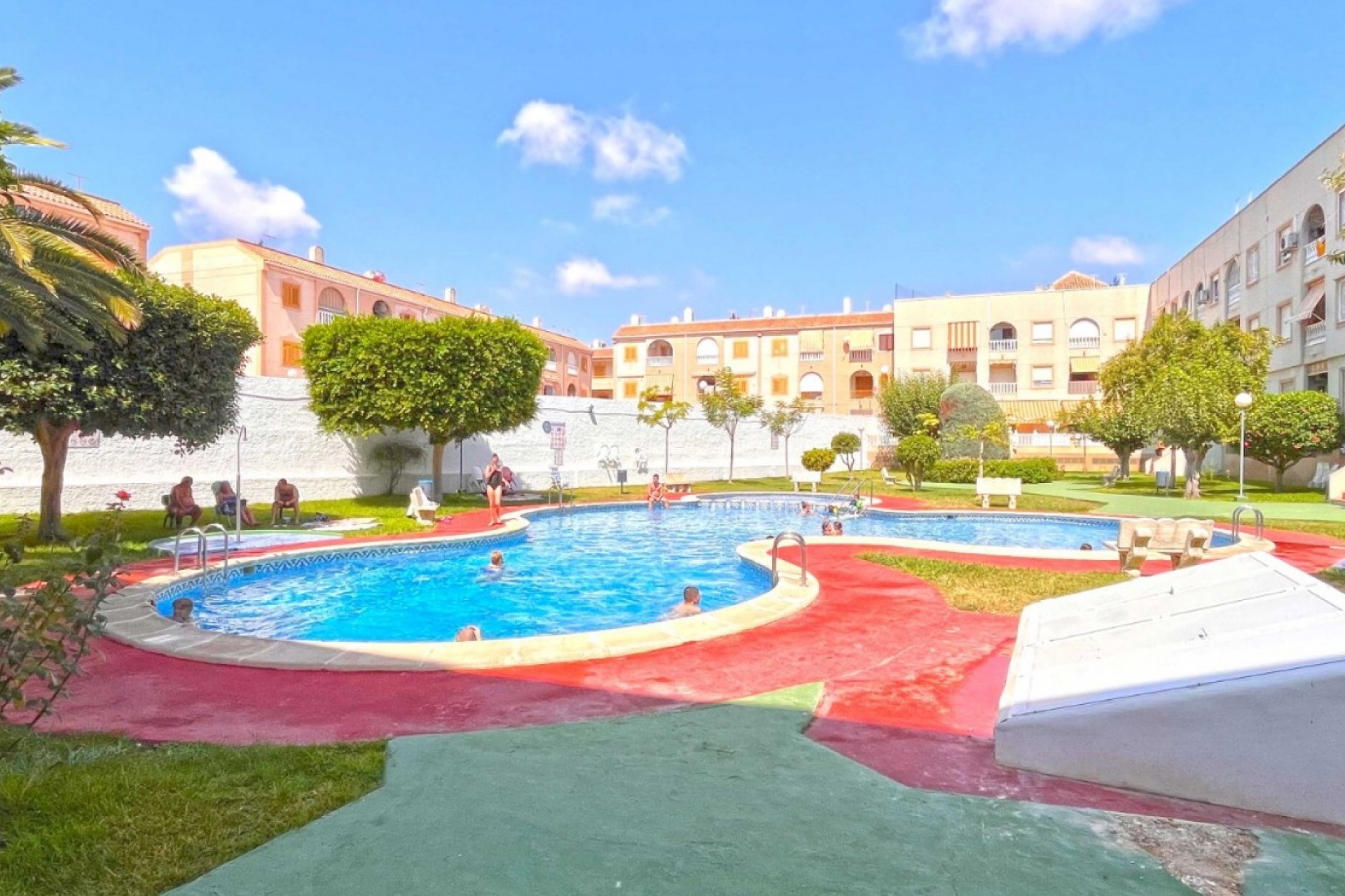 Resale - Apartment / flat -
Torrevieja - Costa Blanca