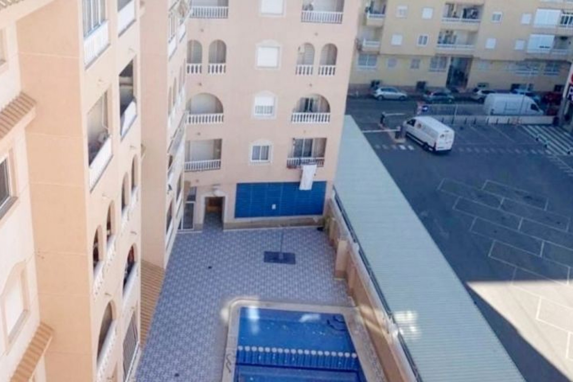 Resale - Apartment / flat -
Torrevieja - Costa Blanca