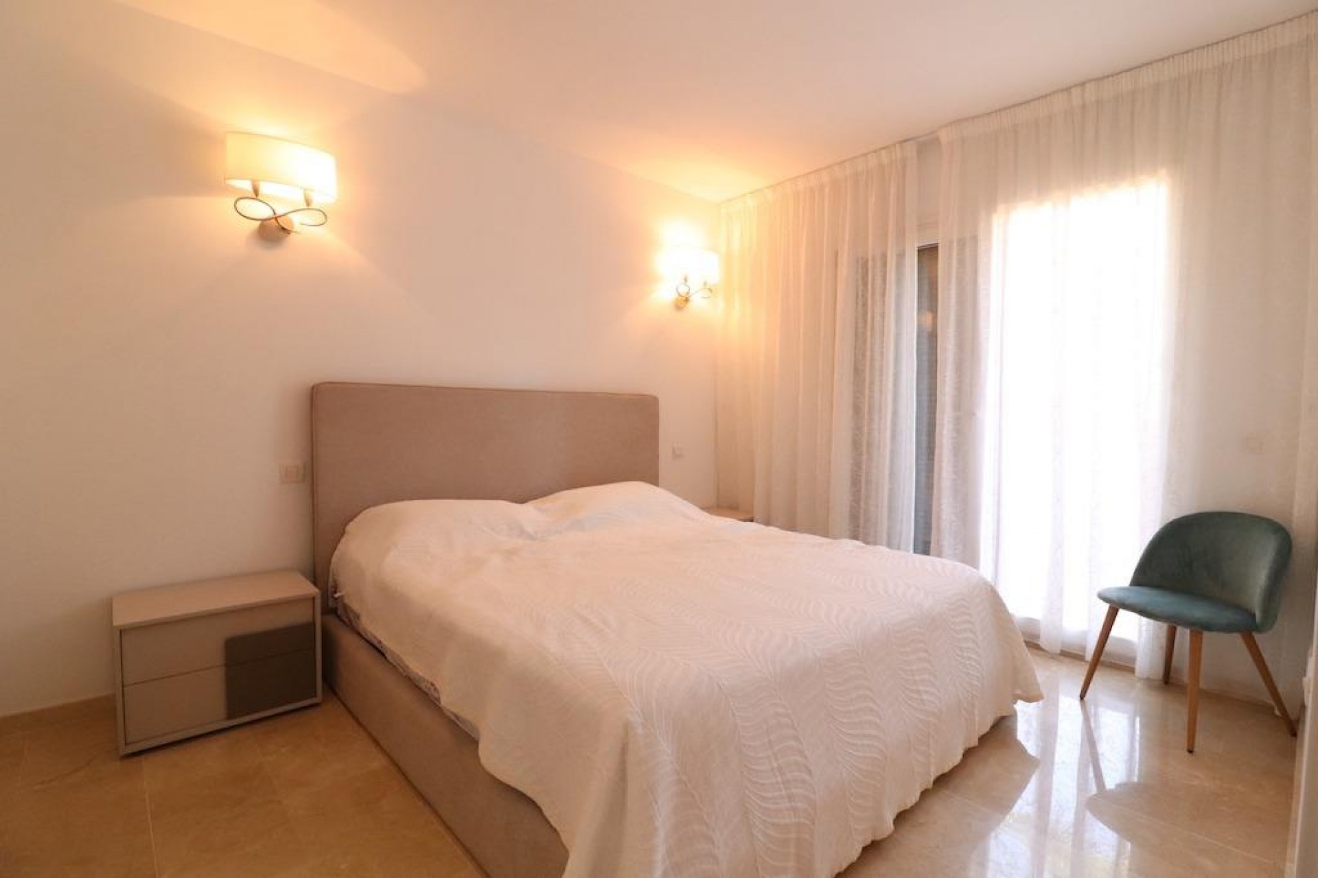 Resale - Apartment / flat -
Torrevieja - Costa Blanca