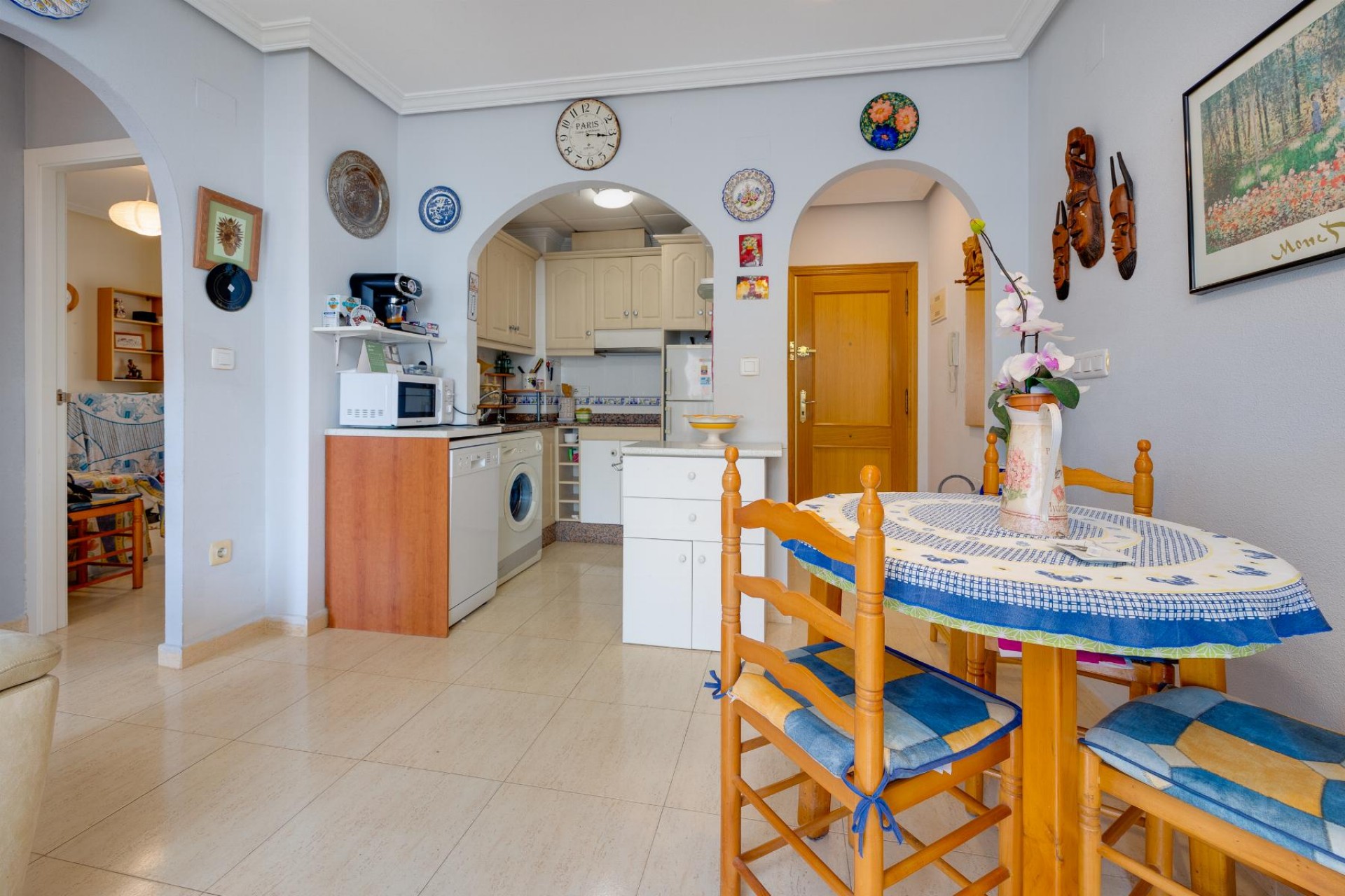 Resale - Apartment / flat -
Torrevieja - Costa Blanca