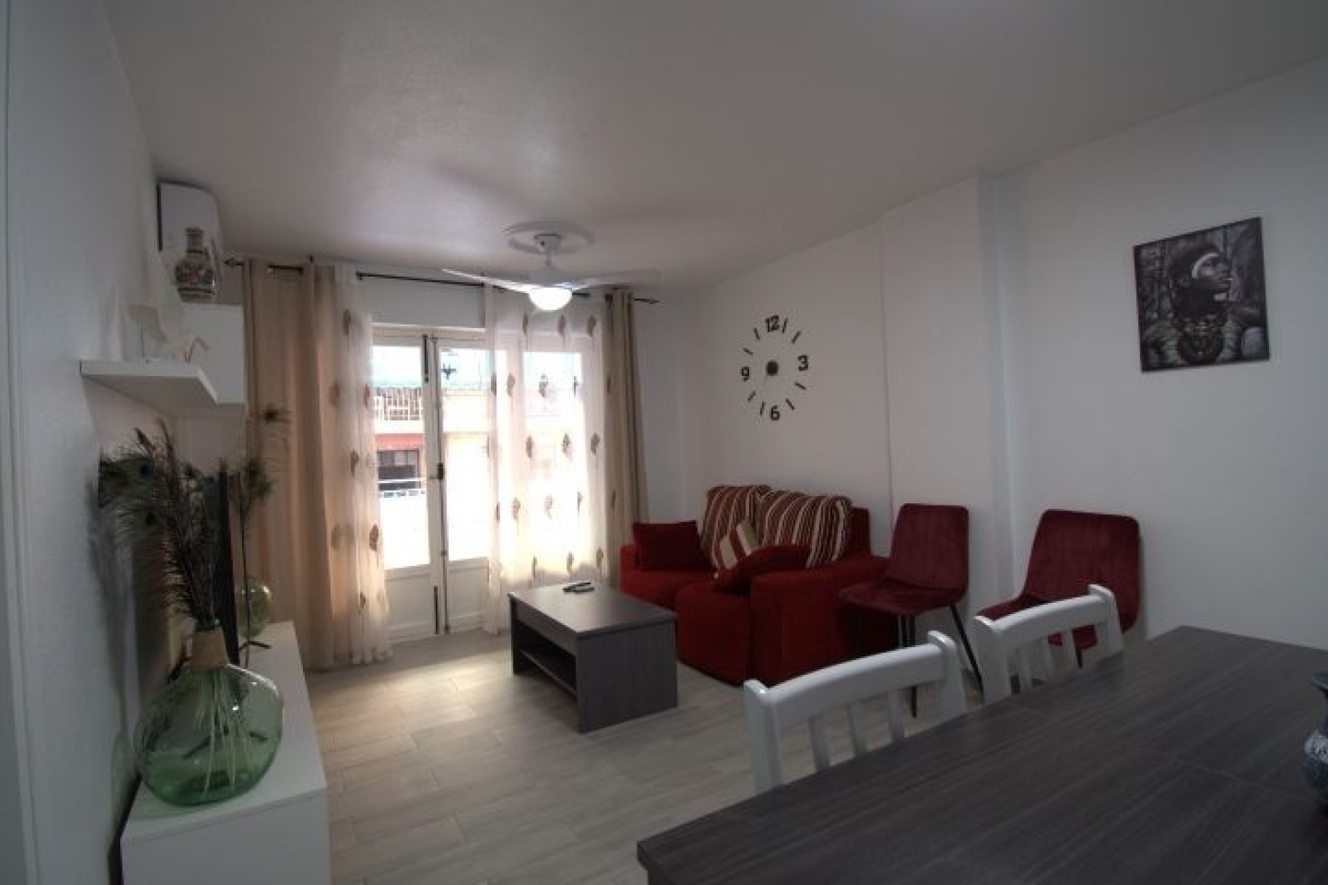 Resale - Apartment / flat -
Torrevieja - Costa Blanca