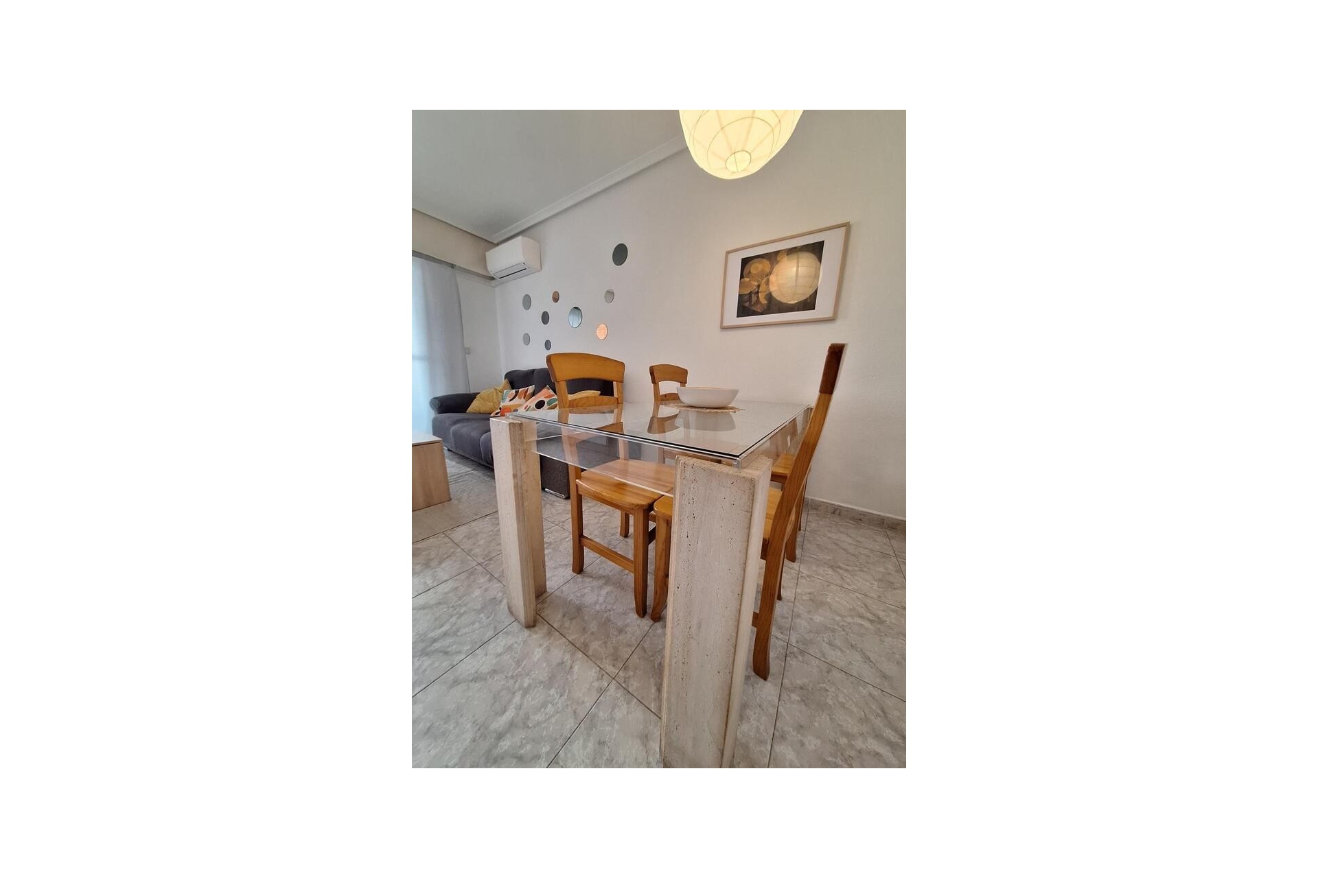 Resale - Apartment / flat -
Torrevieja - Costa Blanca