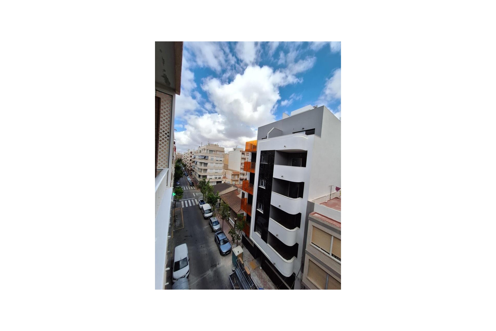 Resale - Apartment / flat -
Torrevieja - Costa Blanca