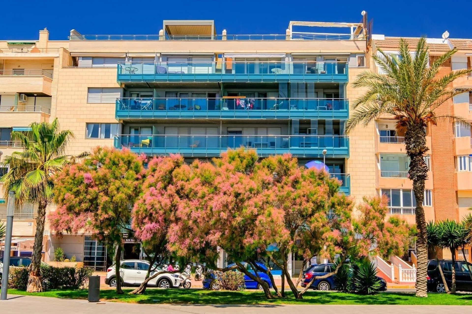 Resale - Apartment / flat -
Torrevieja - Costa Blanca