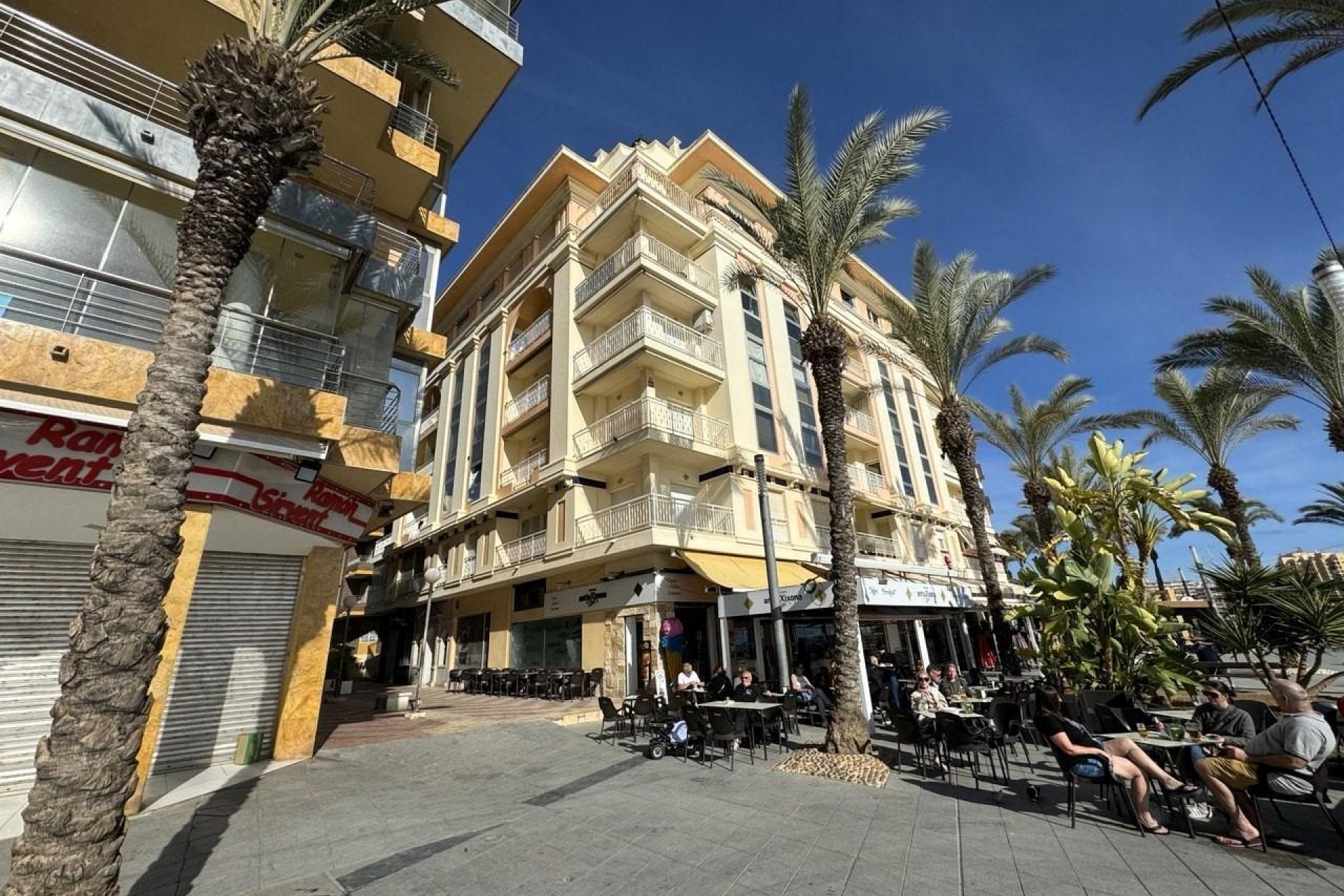 Resale - Apartment / flat -
Torrevieja - Costa Blanca