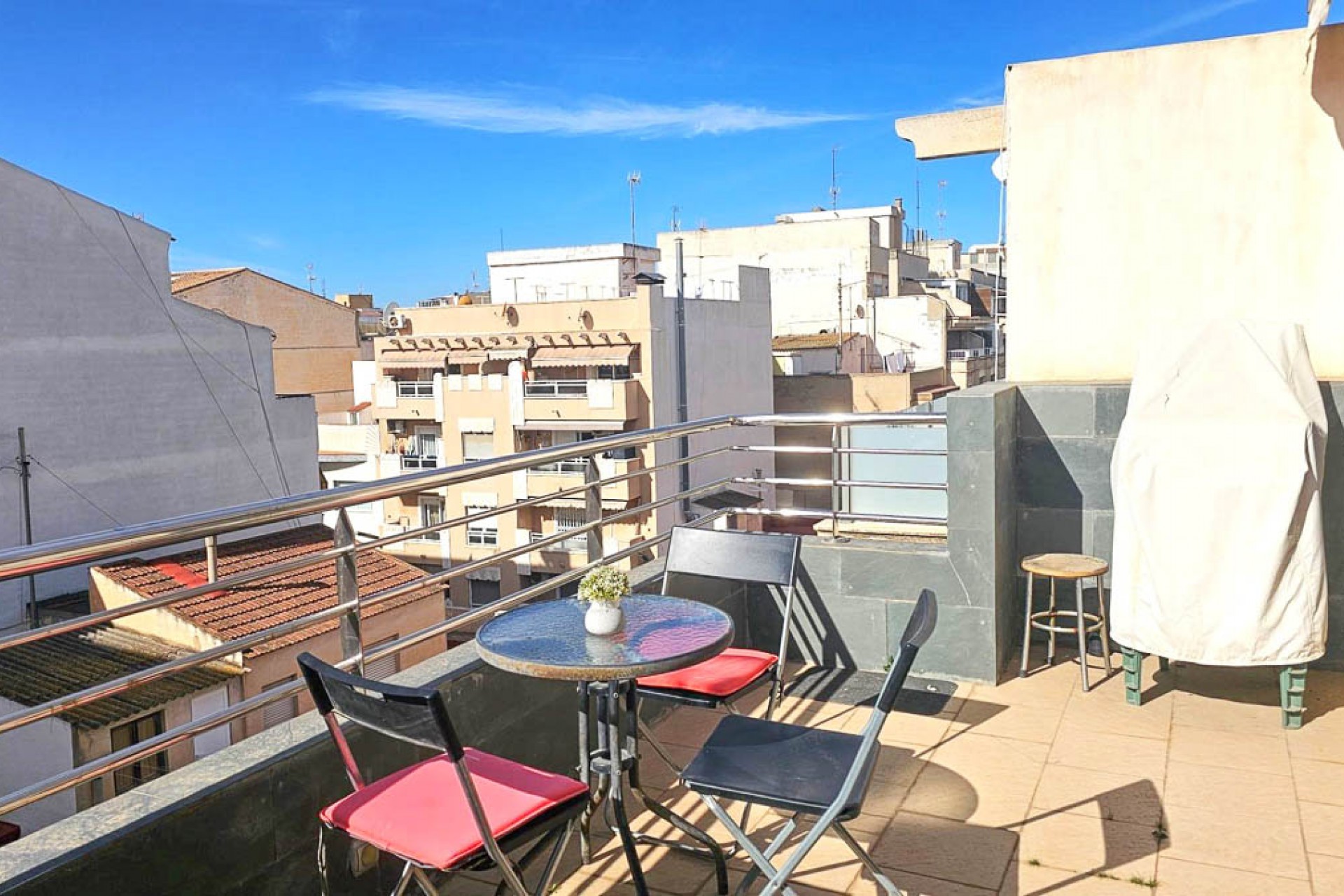 Resale - Apartment / flat -
Torrevieja - Costa Blanca