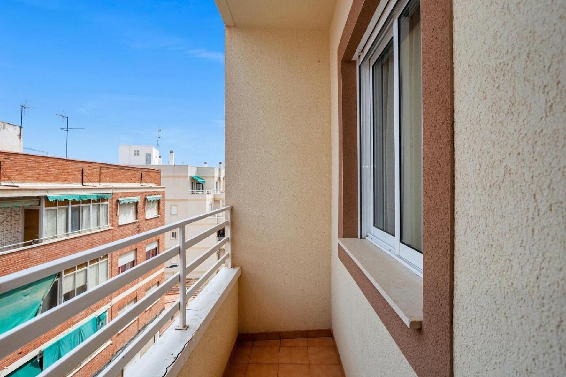 Resale - Apartment / flat -
Torrevieja - Costa Blanca