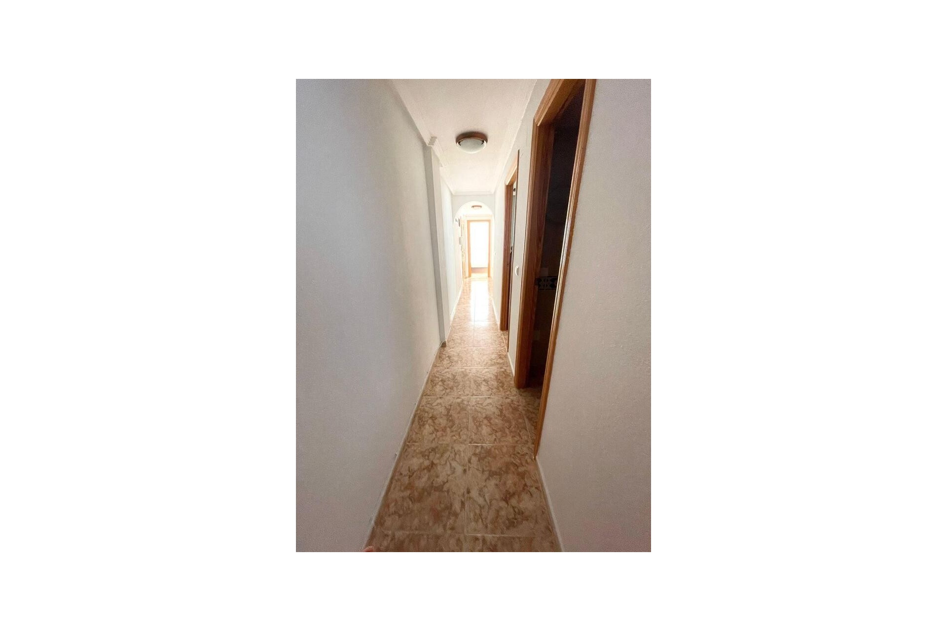 Resale - Apartment / flat -
Torrevieja - Costa Blanca