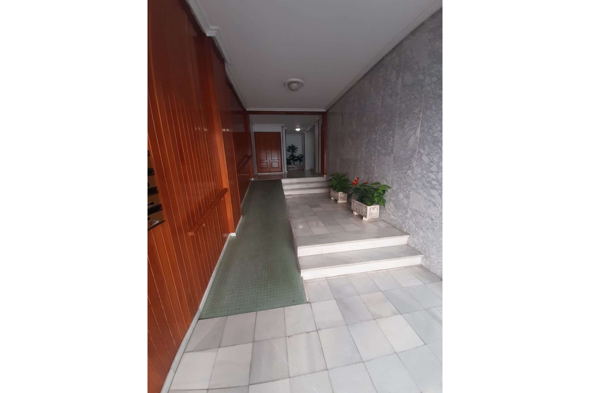 Resale - Apartment / flat -
Torrevieja - Costa Blanca