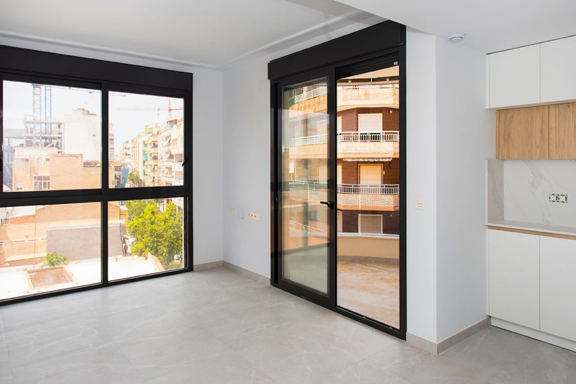 Resale - Apartment / flat -
Torrevieja - Costa Blanca