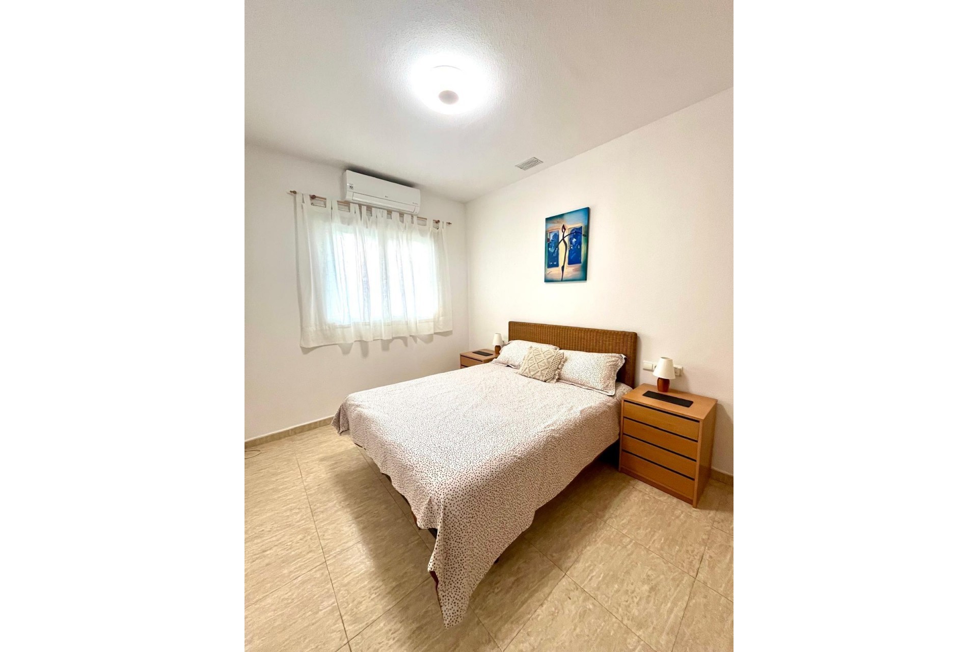 Resale - Apartment / flat -
Torrevieja - Costa Blanca