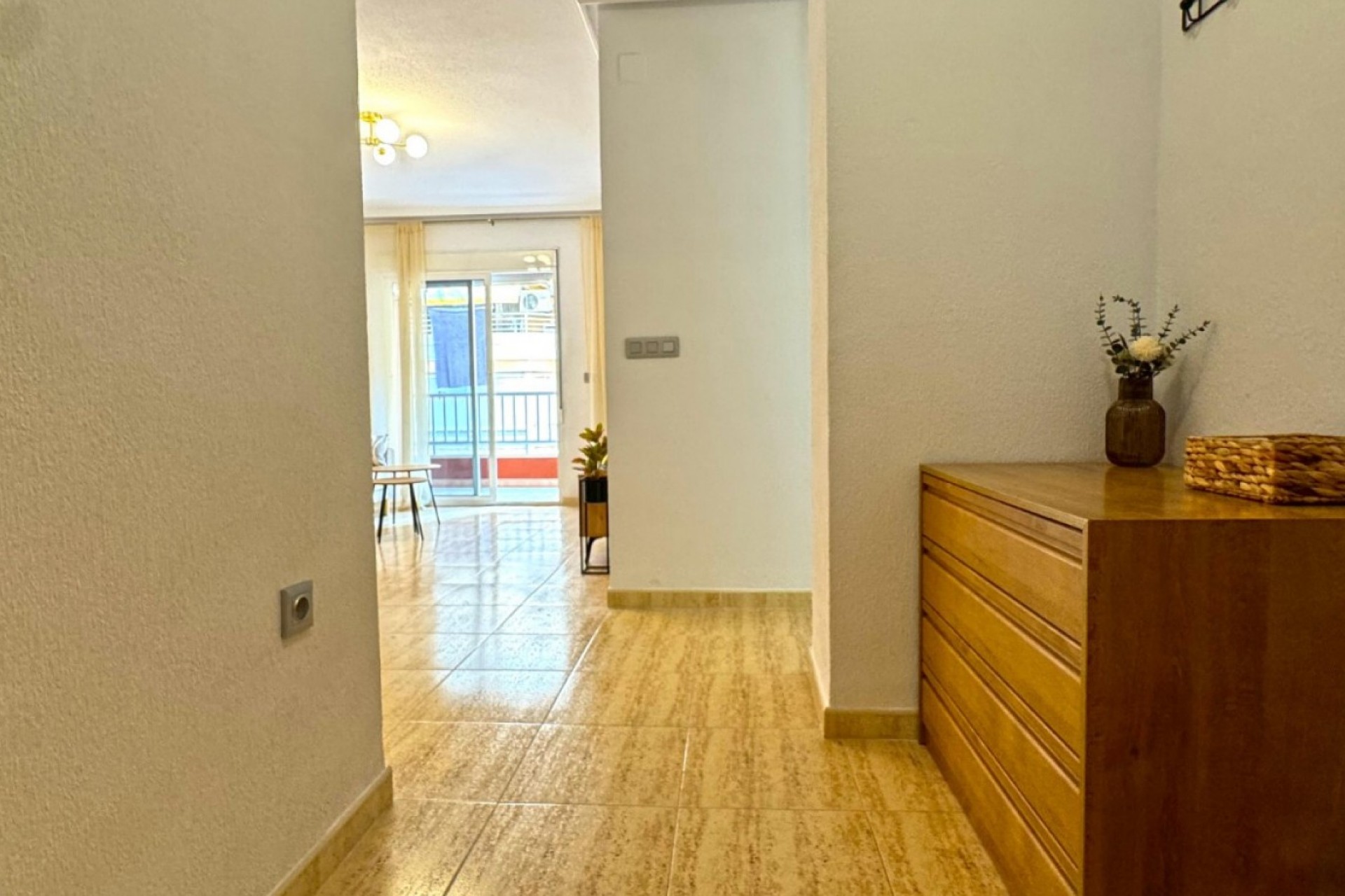 Resale - Apartment / flat -
Torrevieja - Costa Blanca